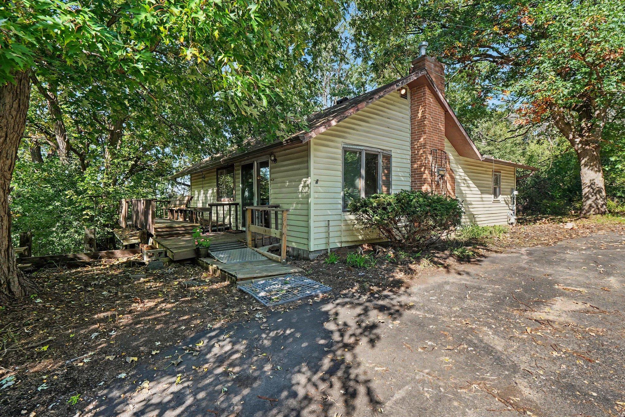 main property photo 8