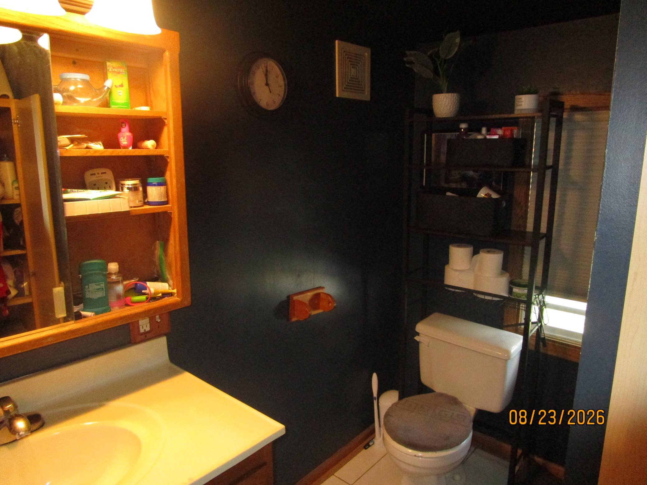 main property photo 9