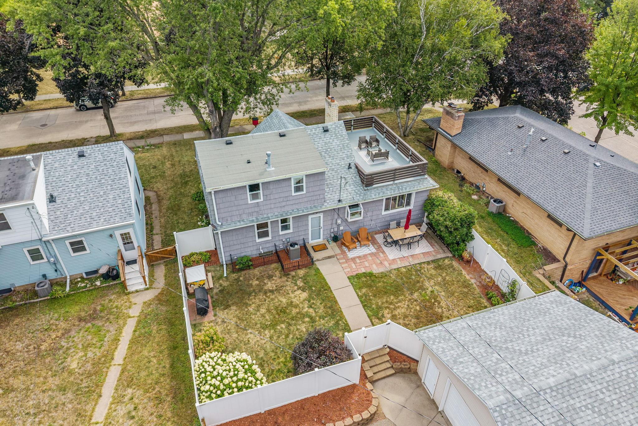 main property photo 64