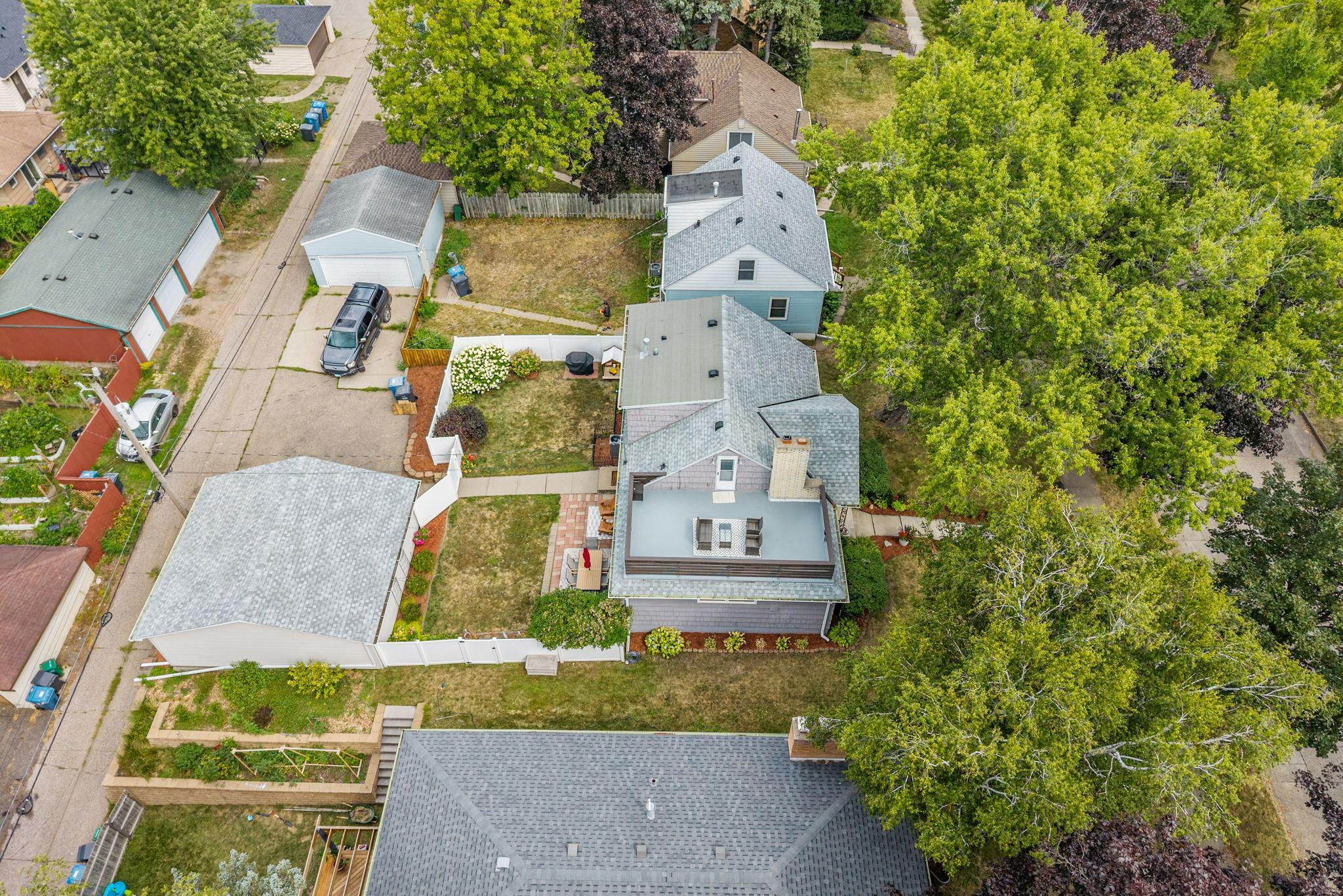 main property photo 65