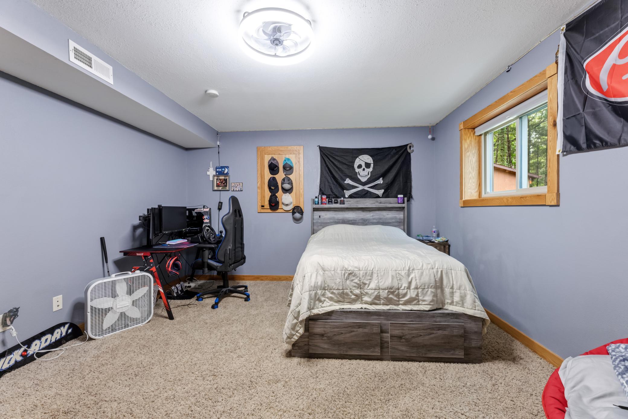 main property photo 26