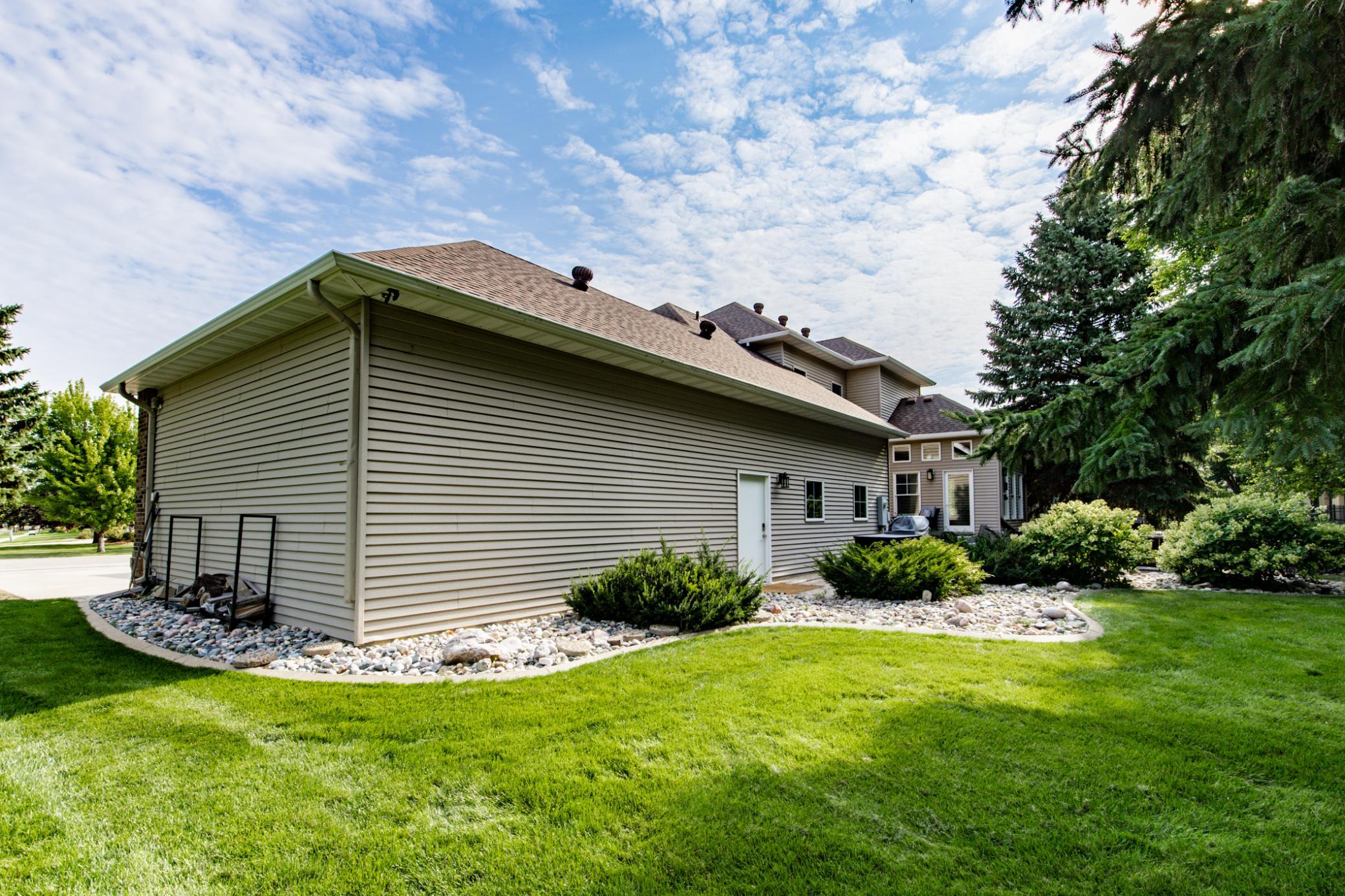main property photo 91