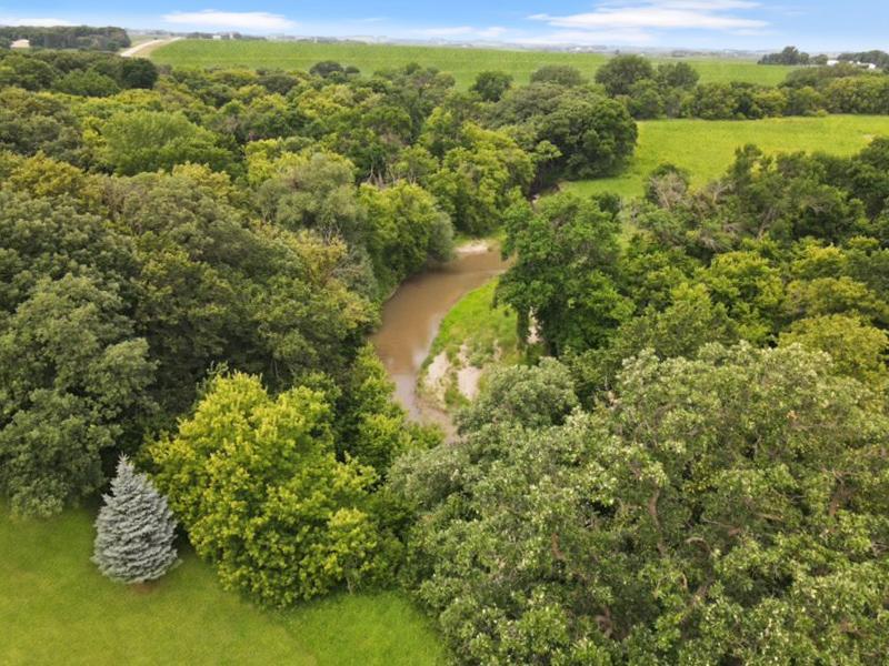 main property photo 11