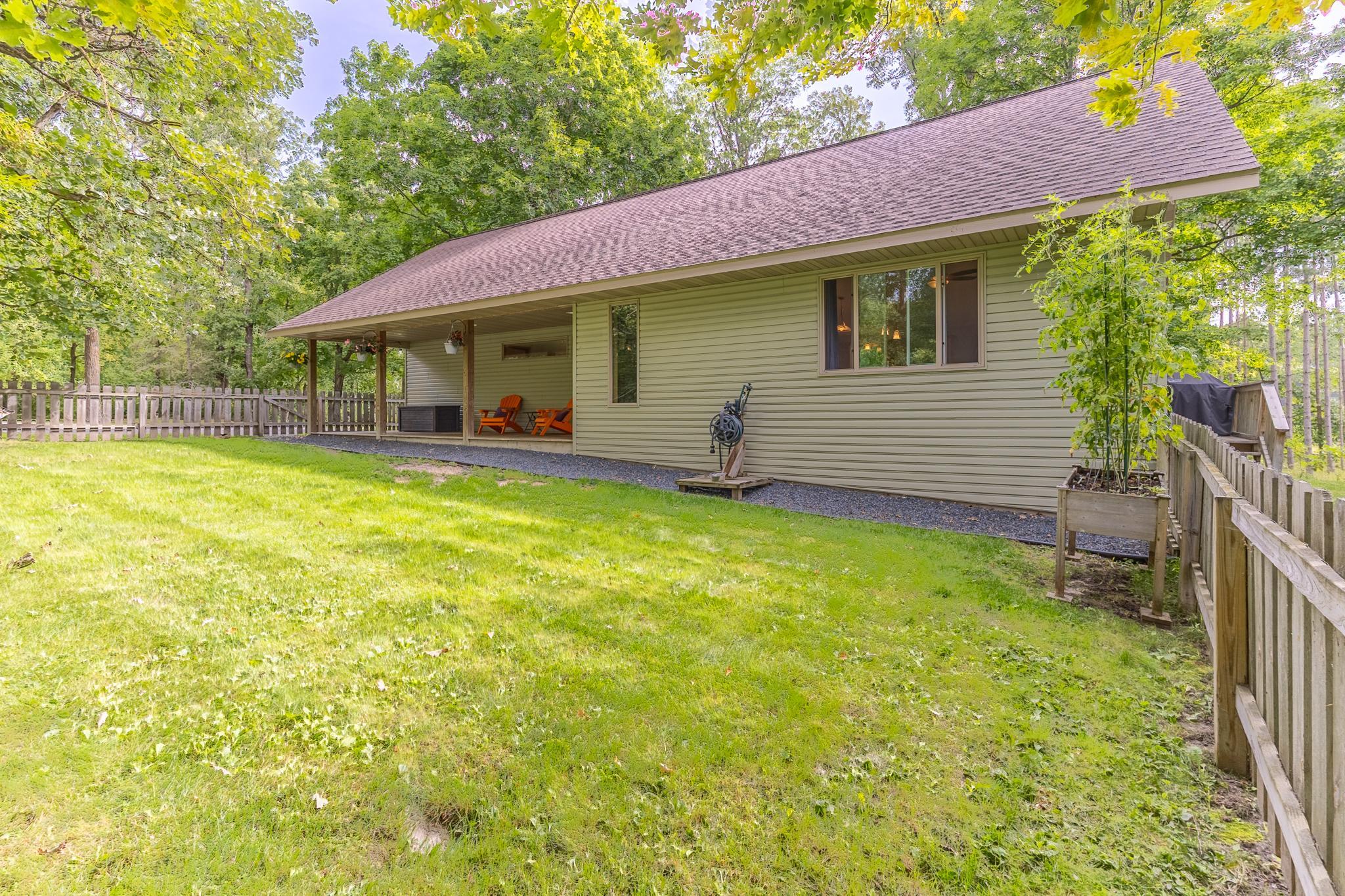 main property photo 54