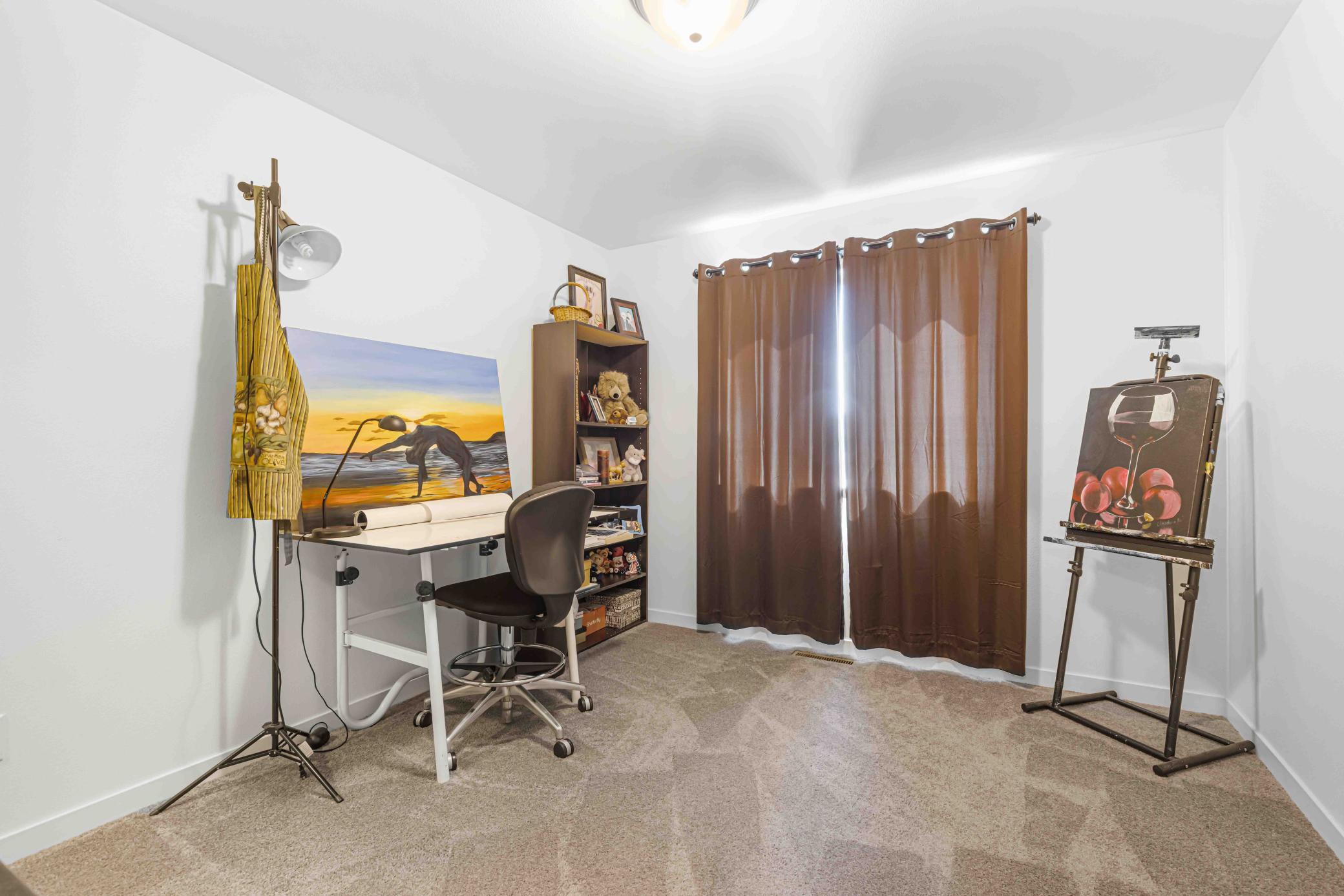 main property photo 24