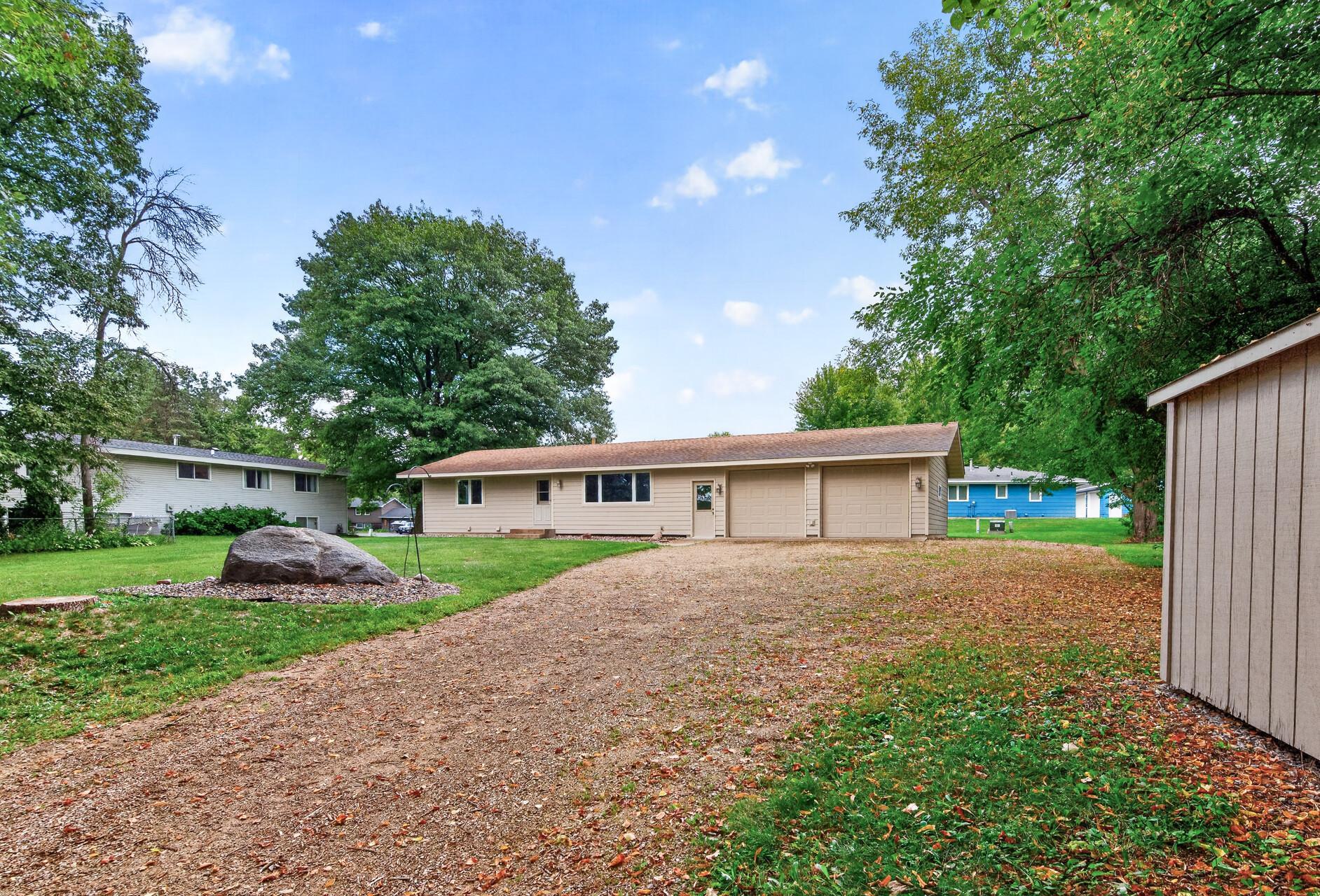 main property photo 0