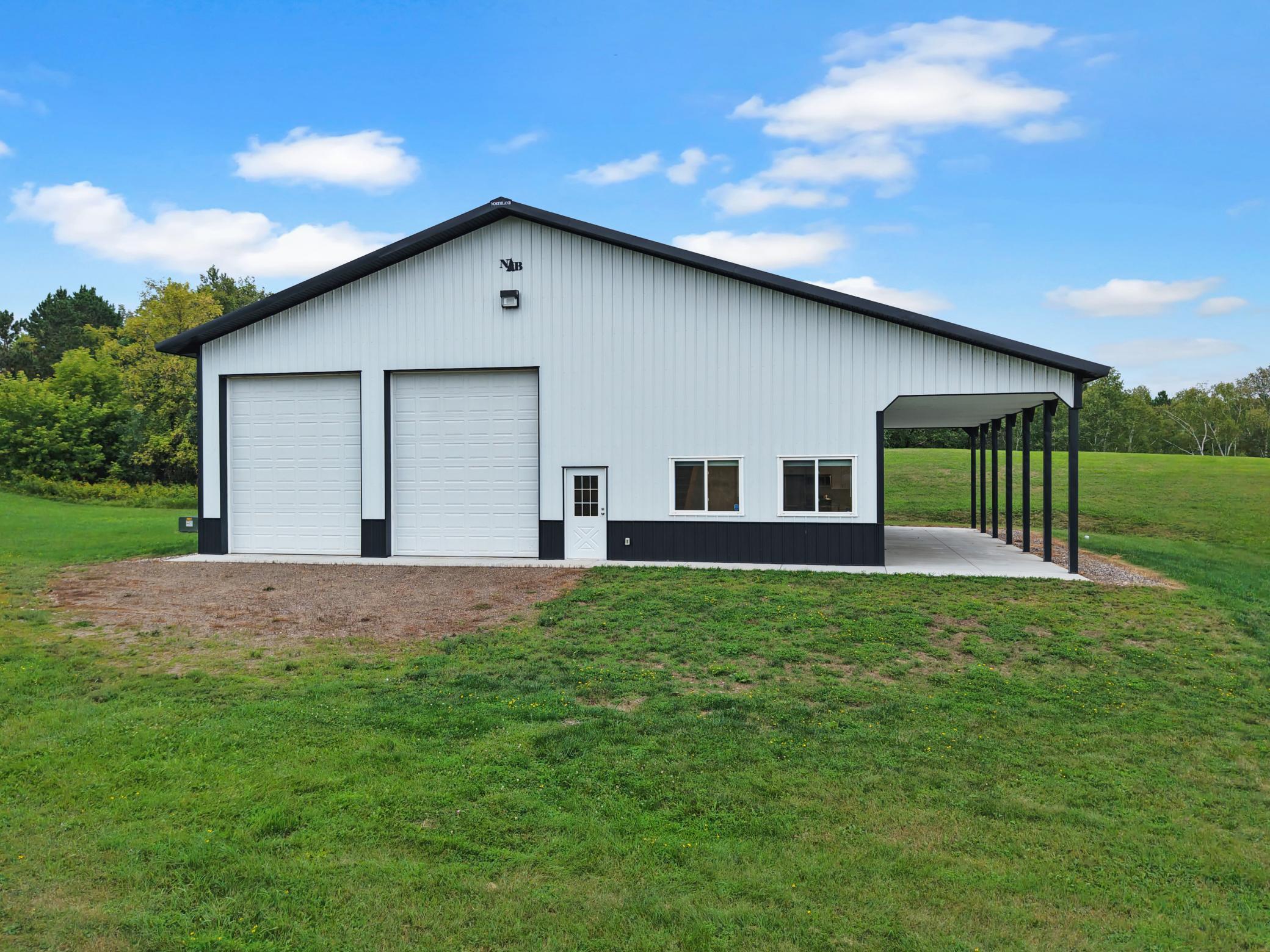 main property photo 20