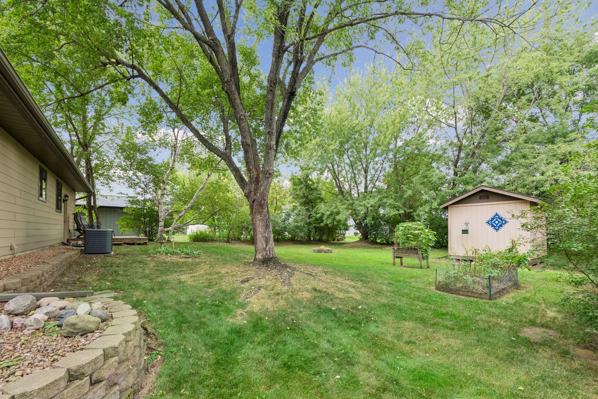 main property photo 32