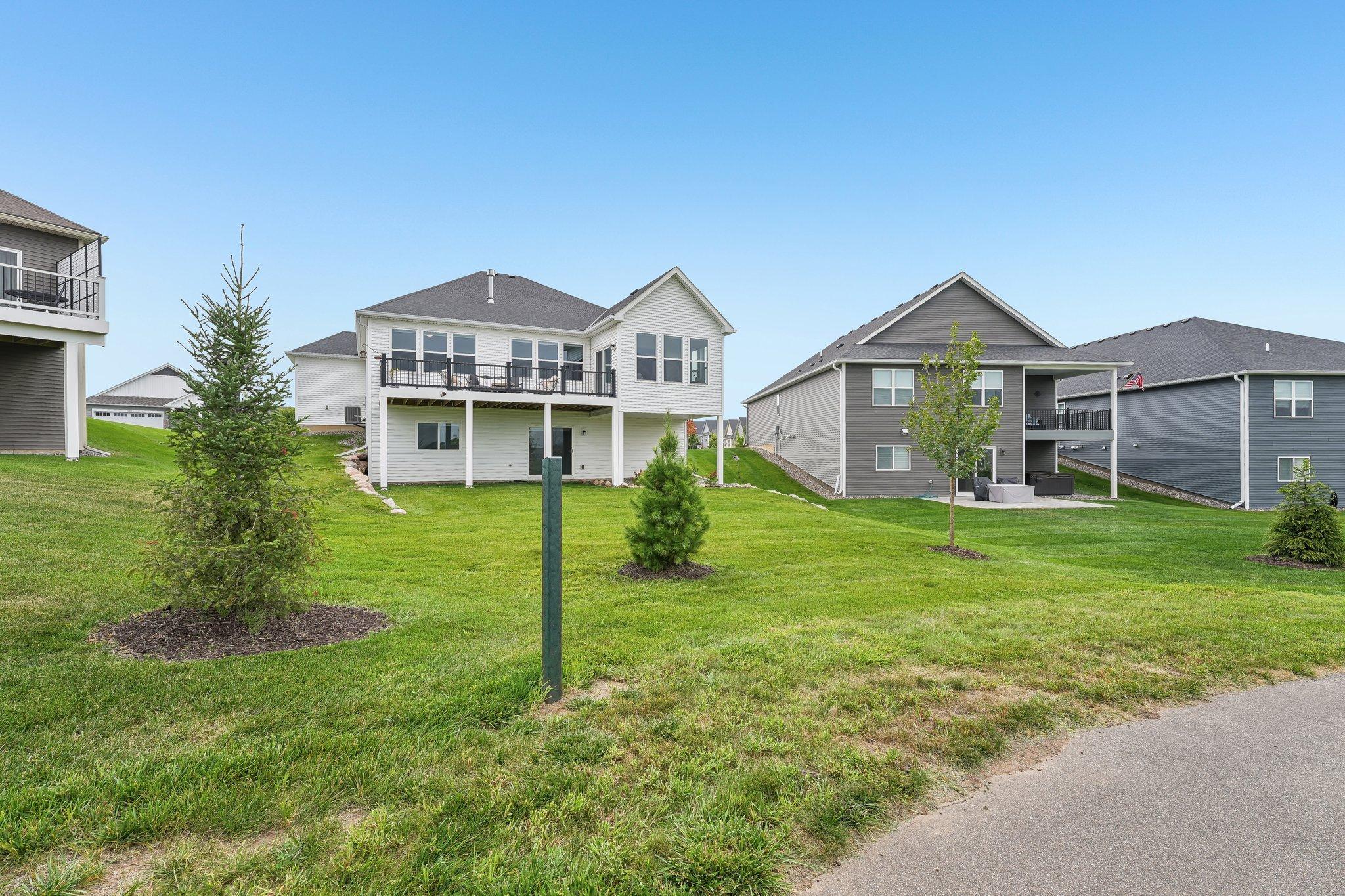 main property photo 44