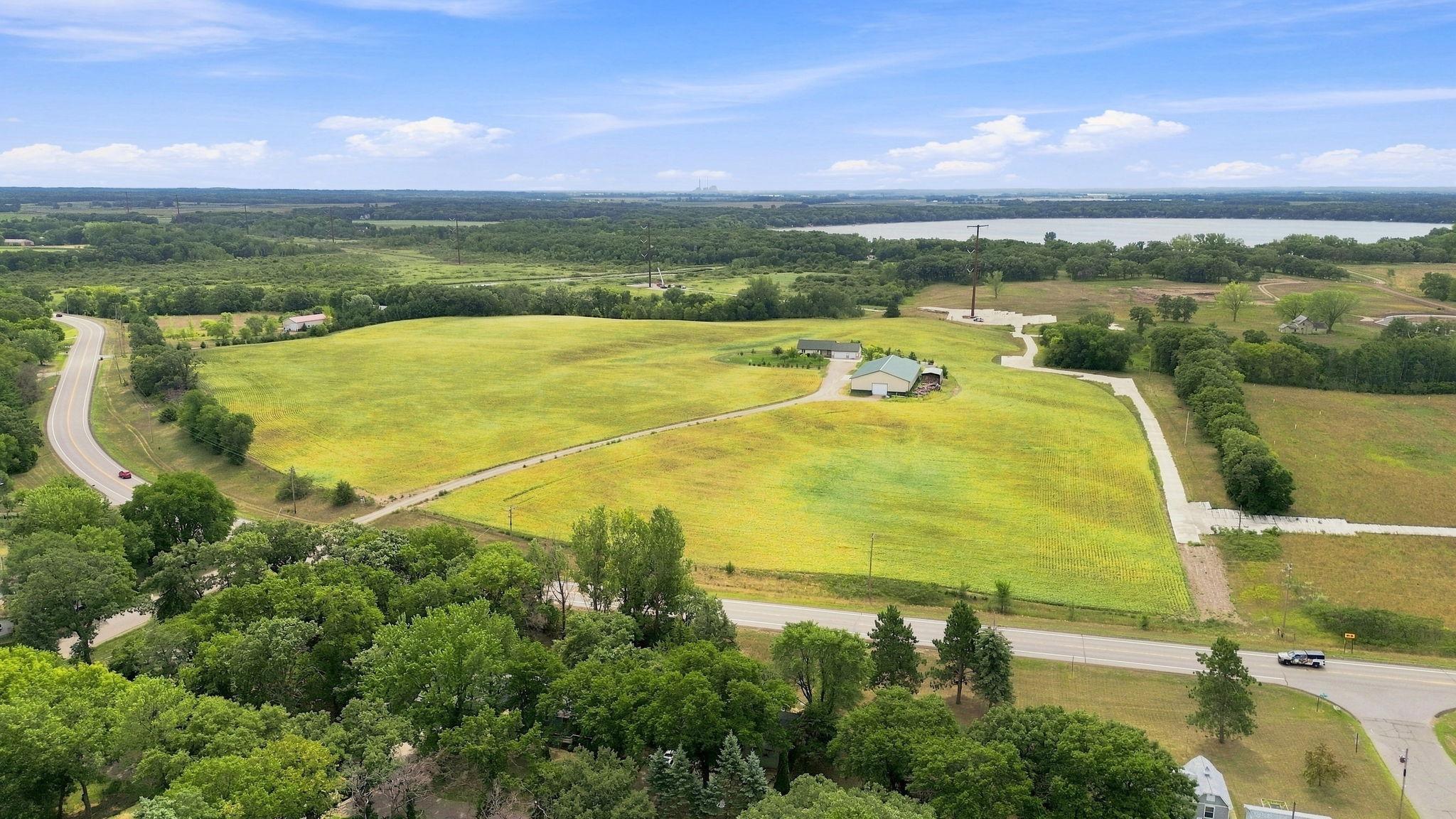 main property photo 50