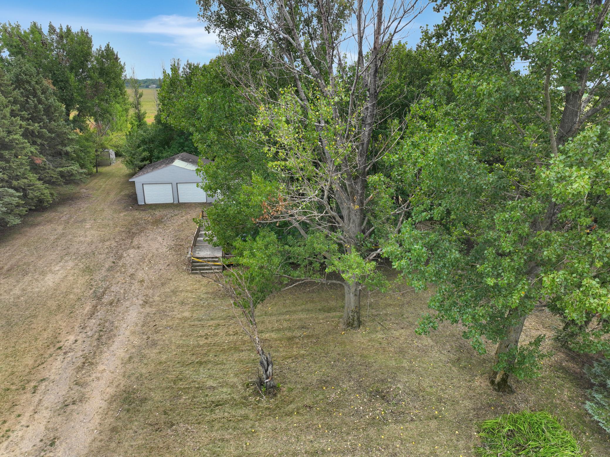 main property photo 21