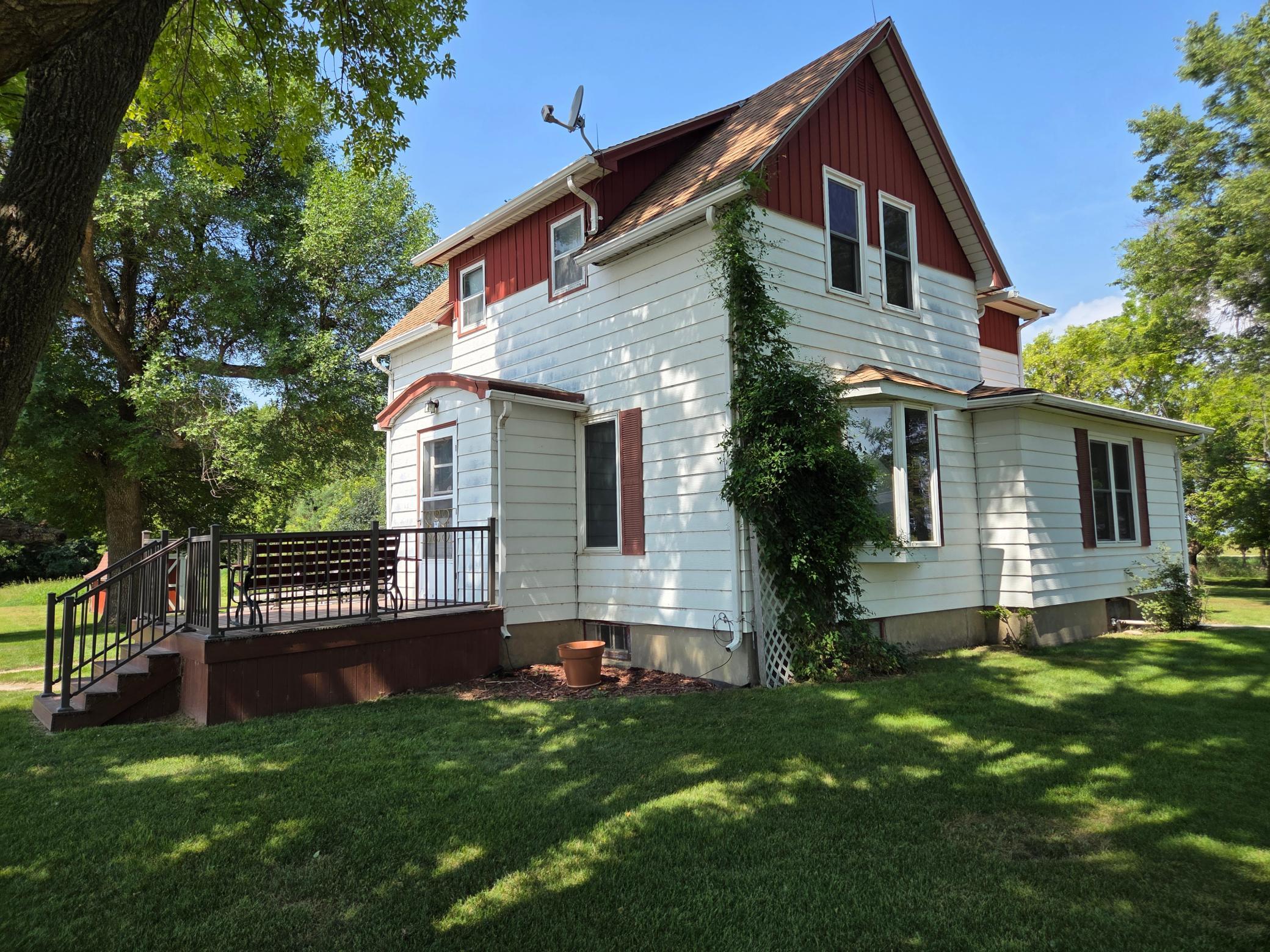 main property photo 3