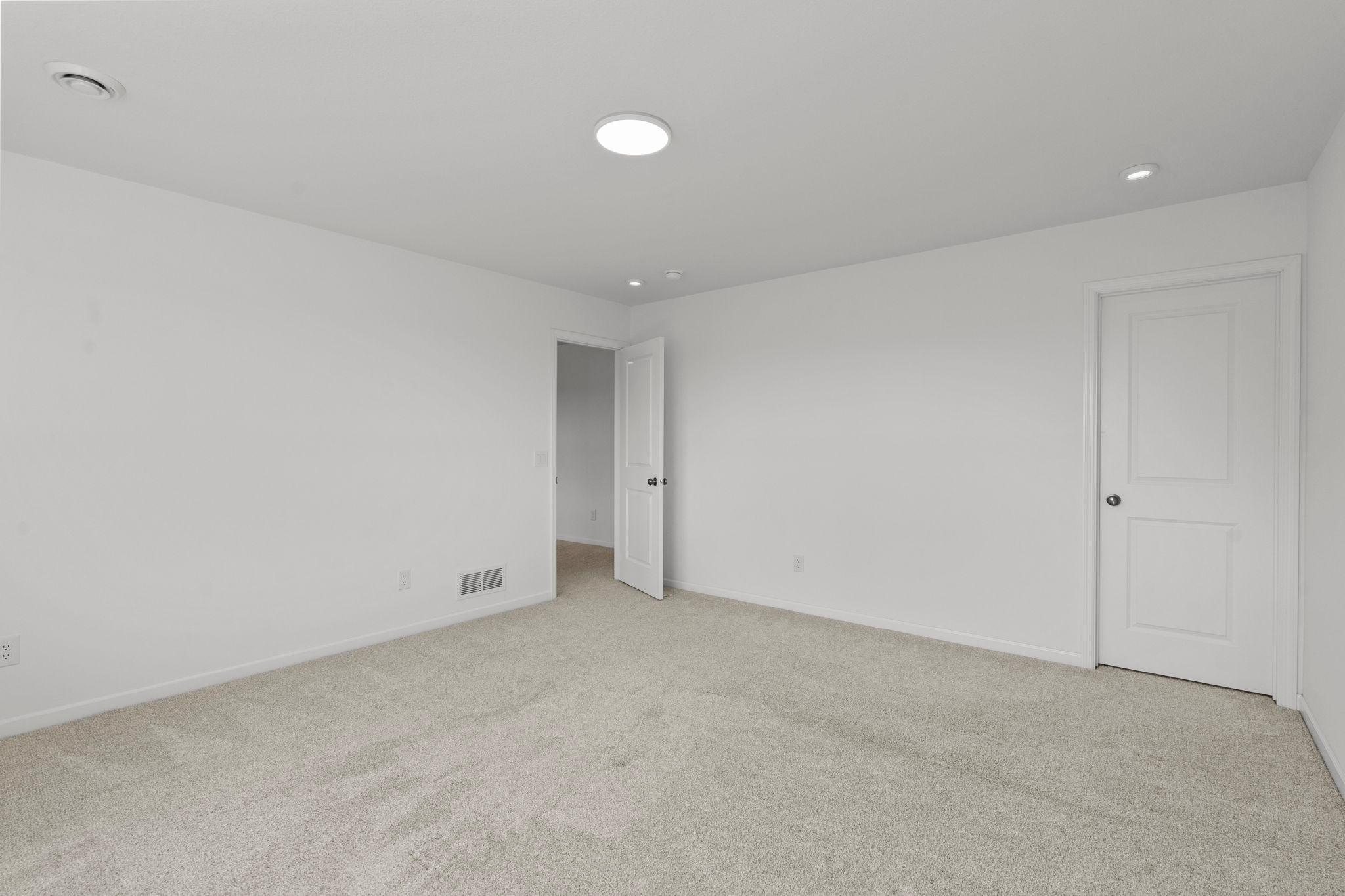 main property photo 74