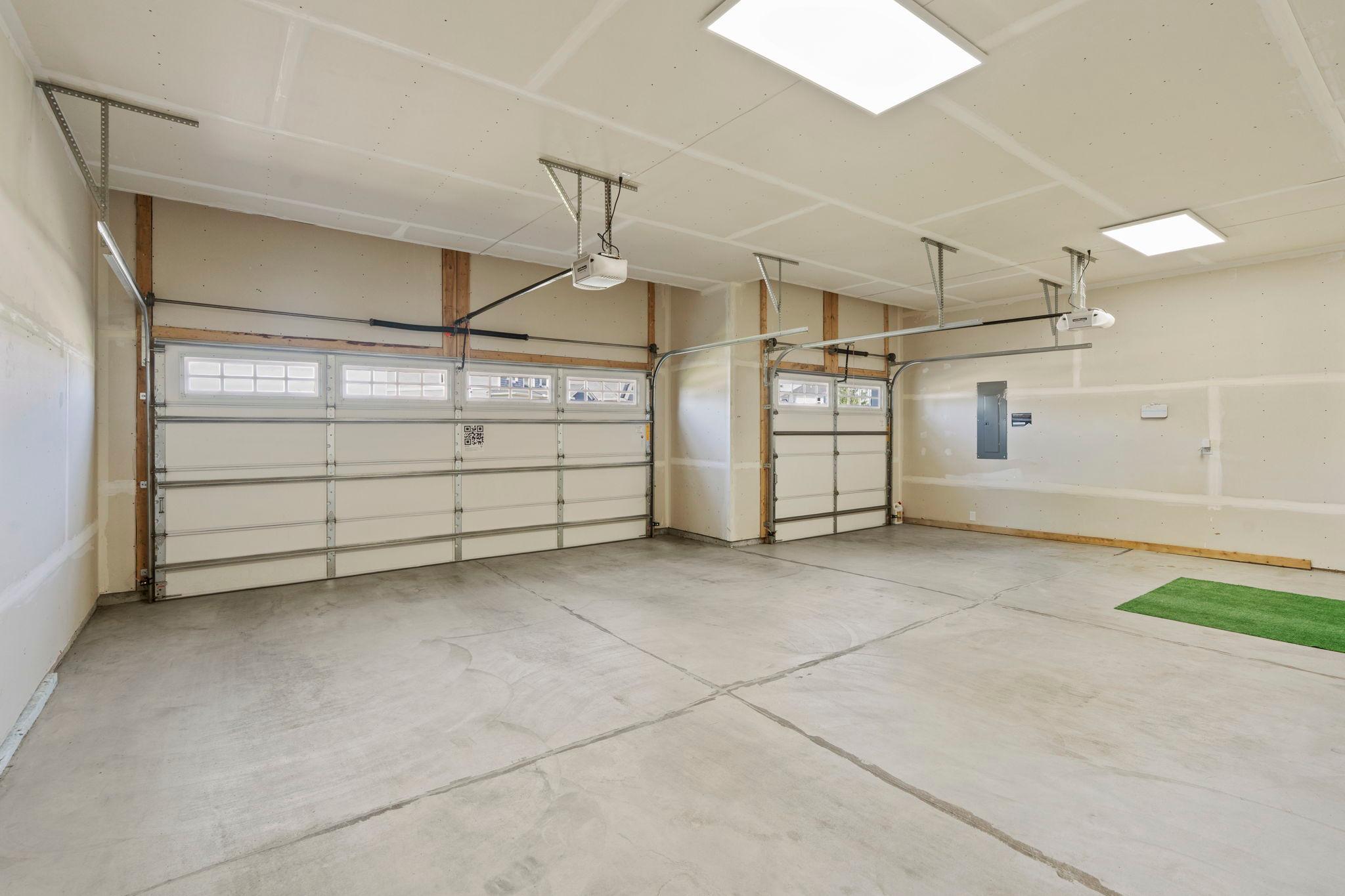 main property photo 77