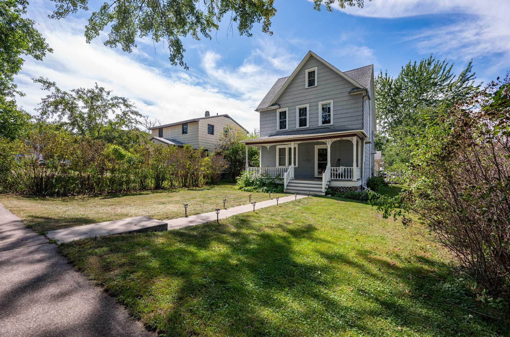 main property photo 1