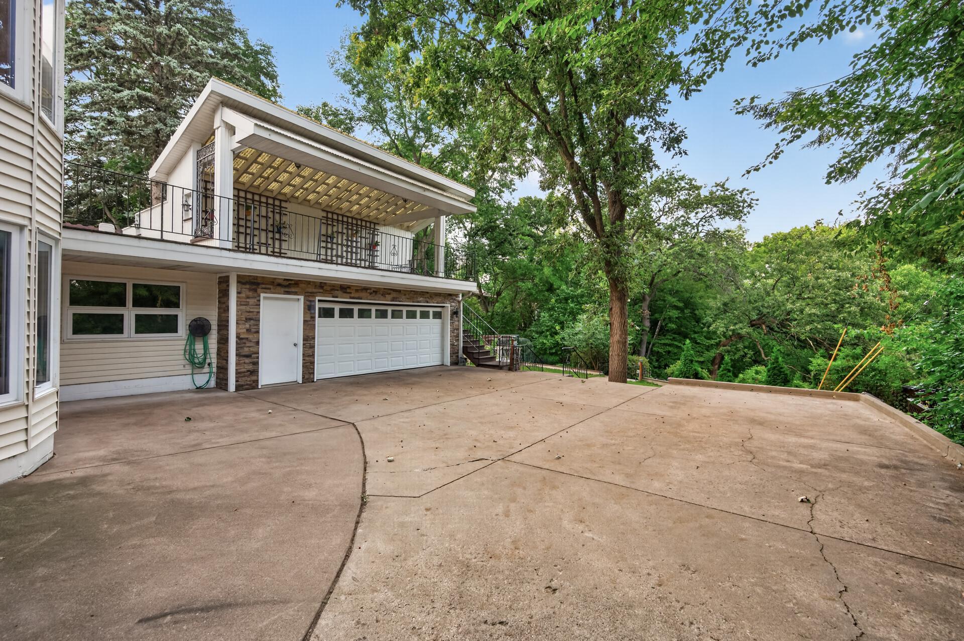 main property photo 19