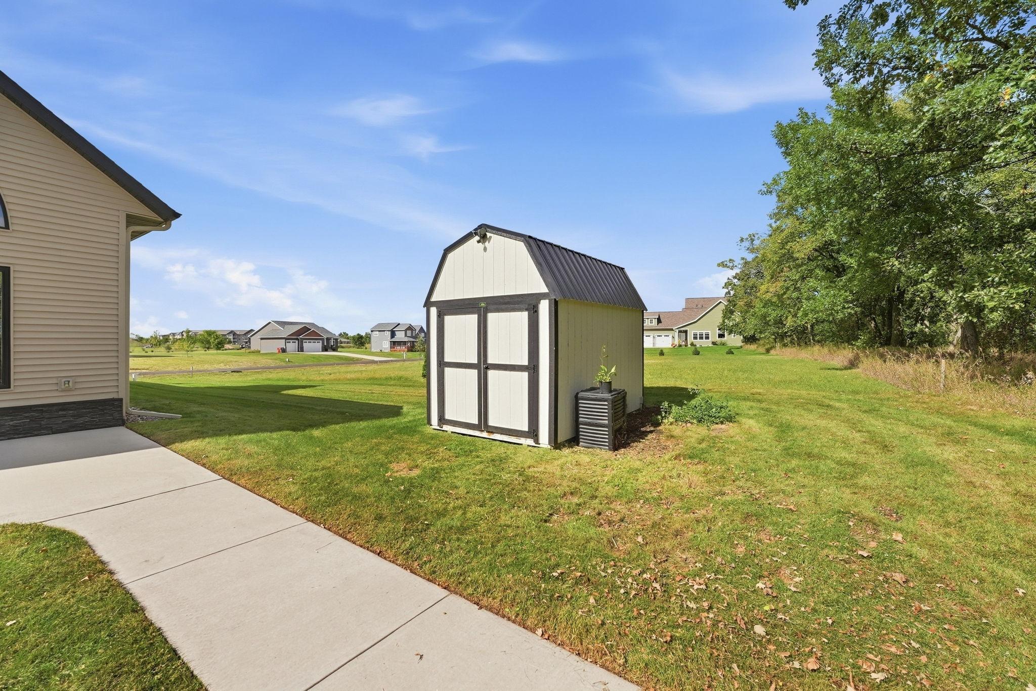 main property photo 54