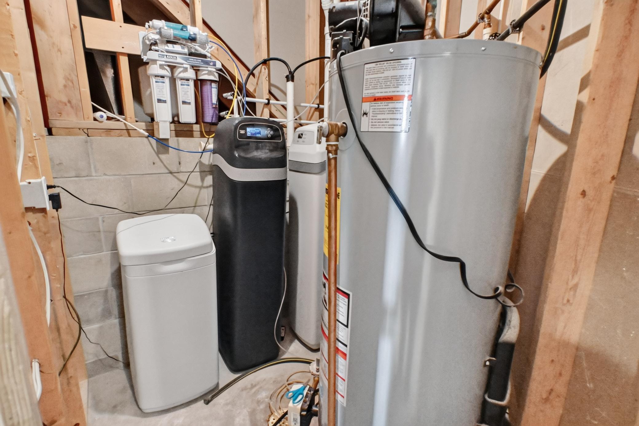 main property photo 77