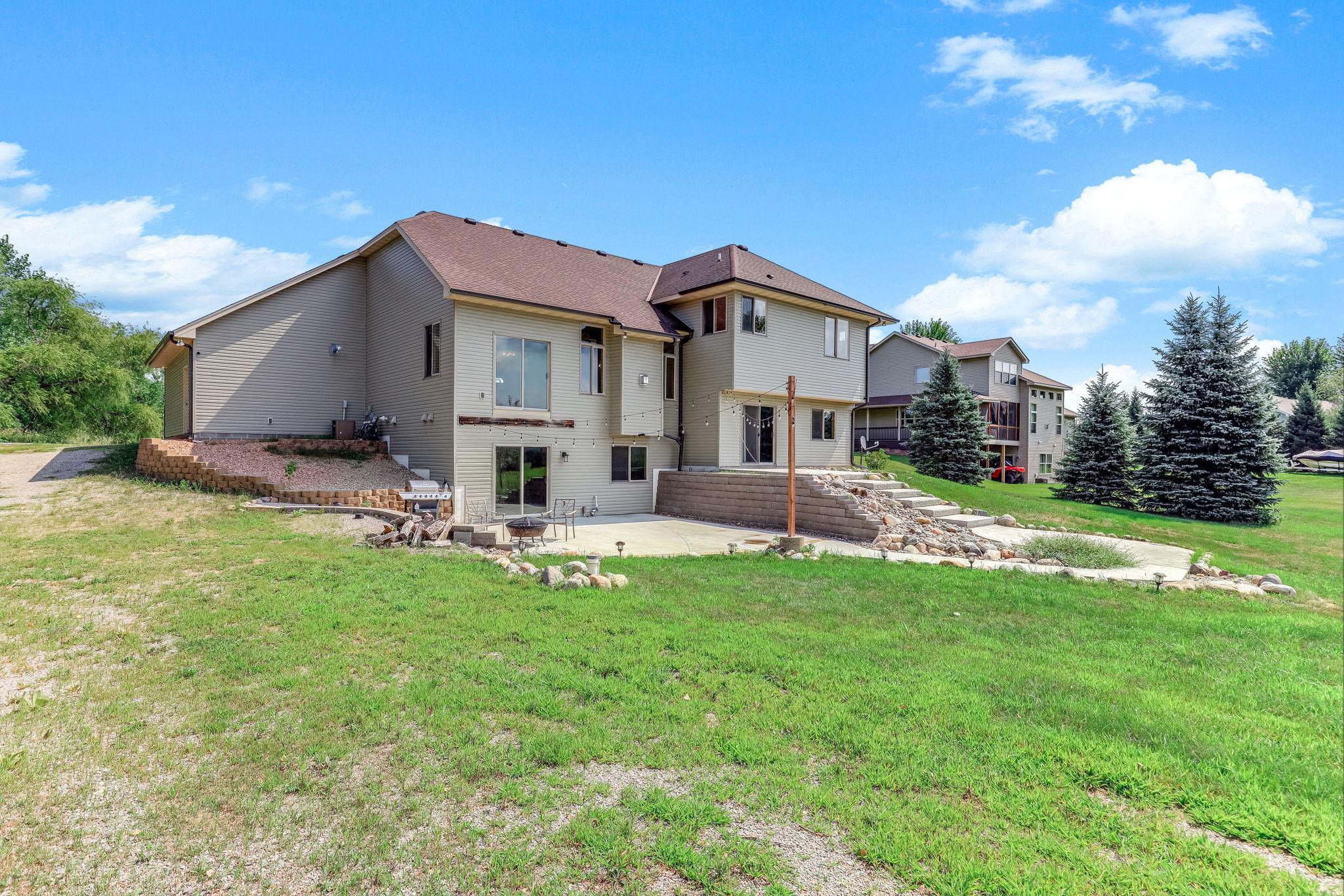 main property photo 51