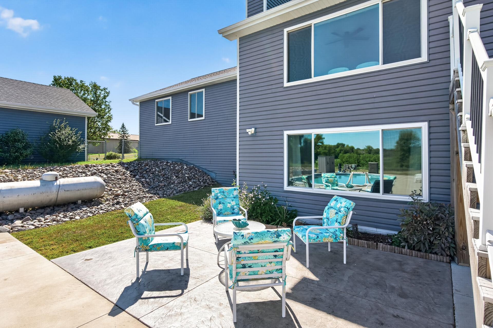 main property photo 59