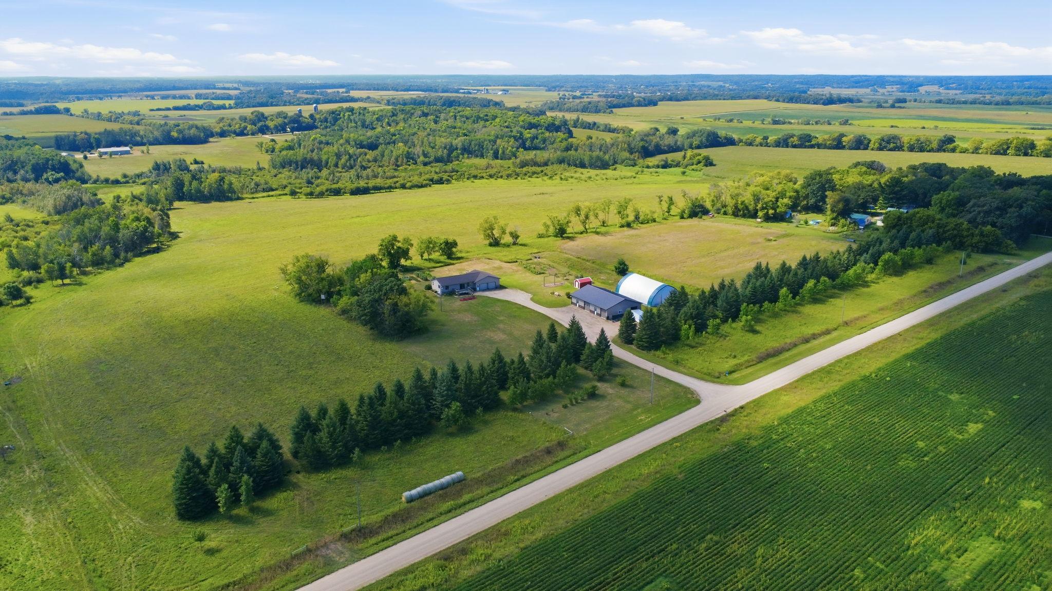 main property photo 10