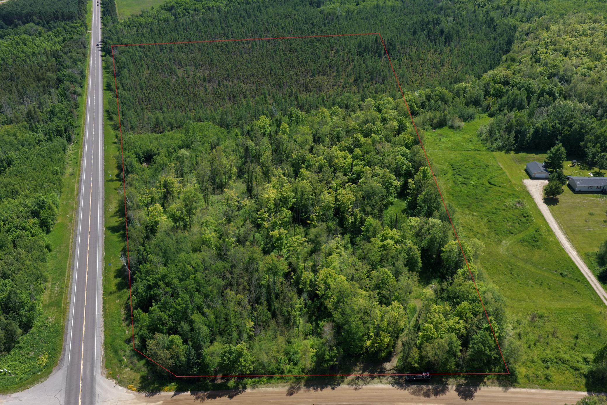 main property photo 25