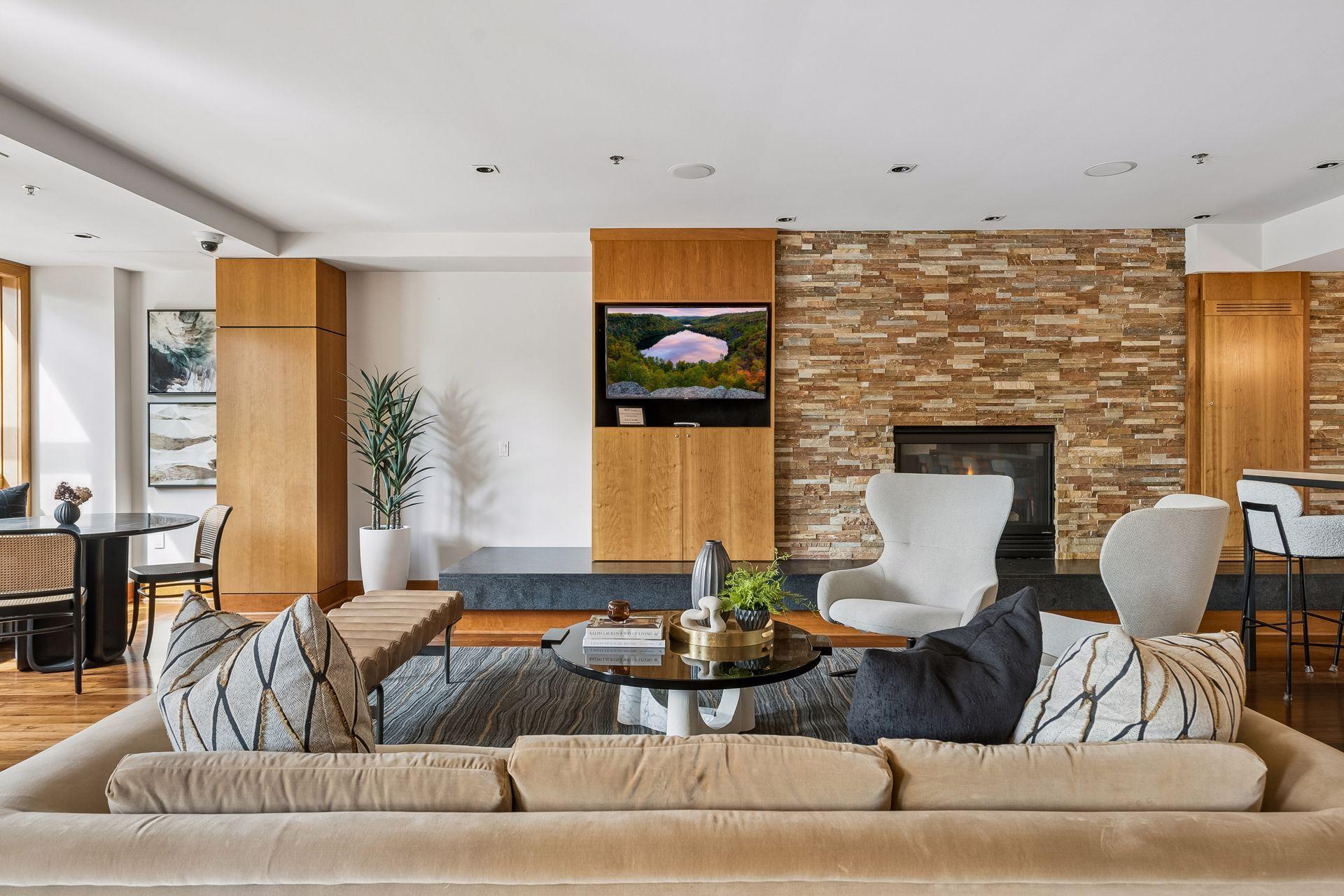 main property photo 65