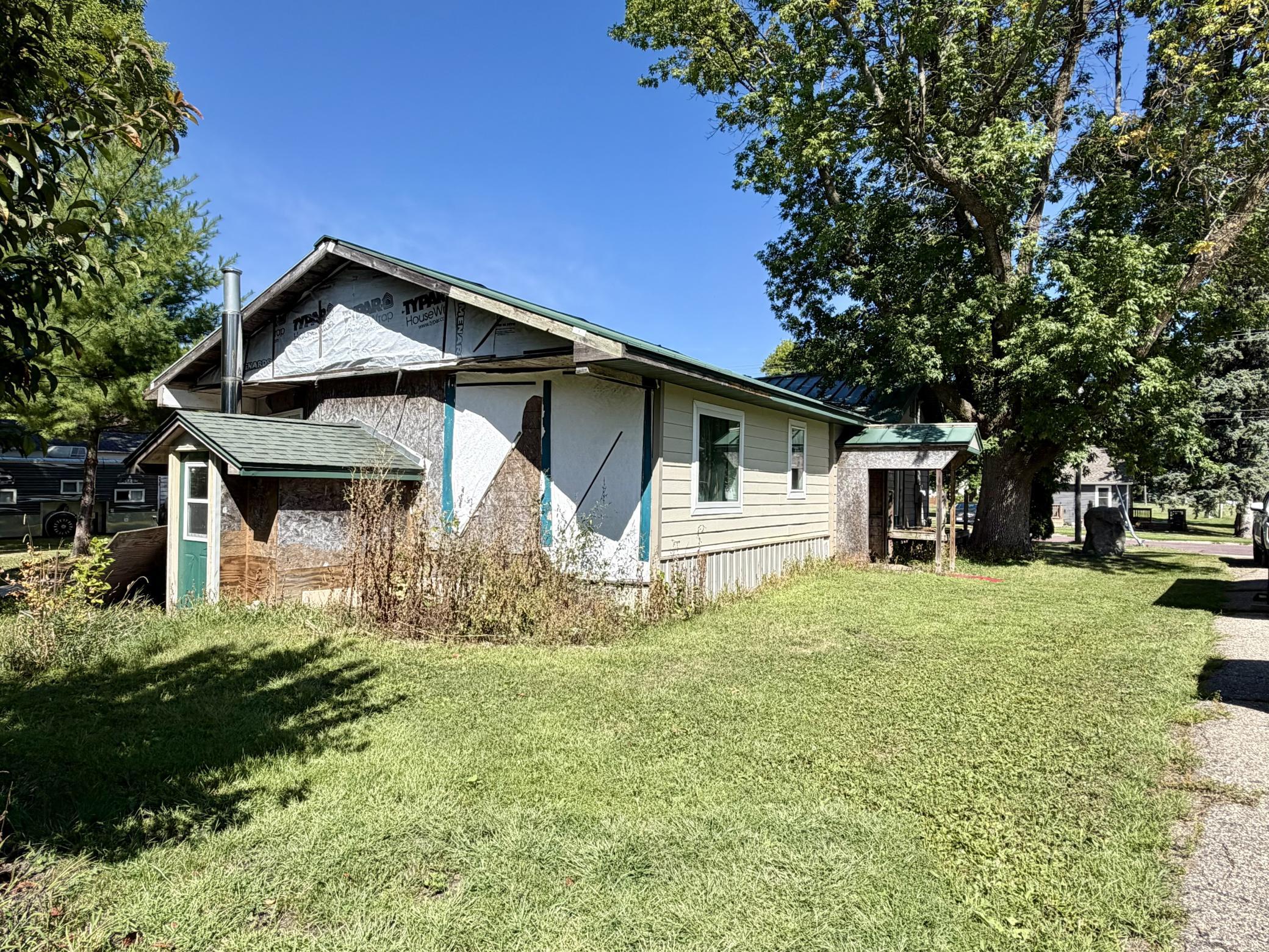 main property photo 2