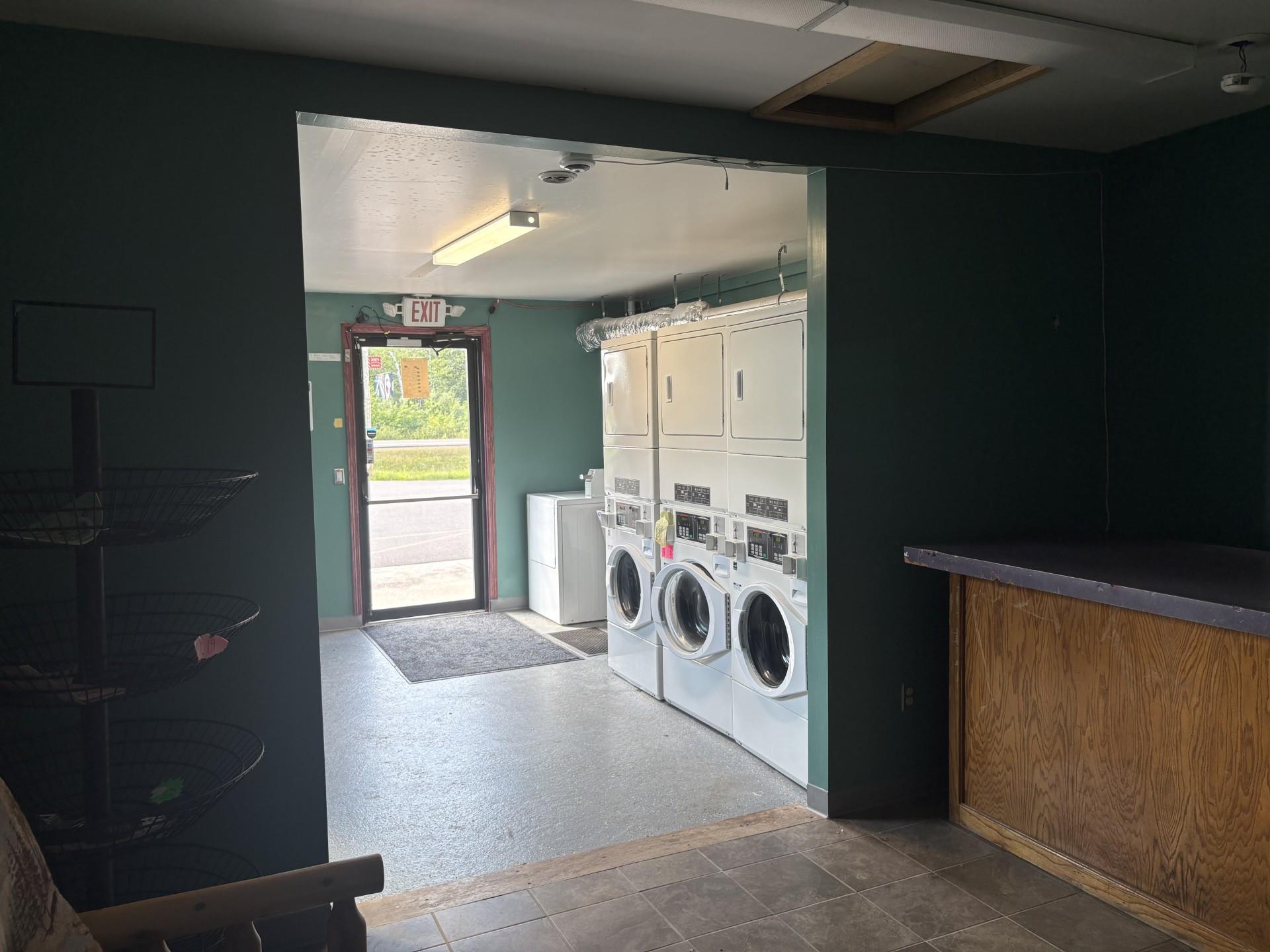 main property photo 18