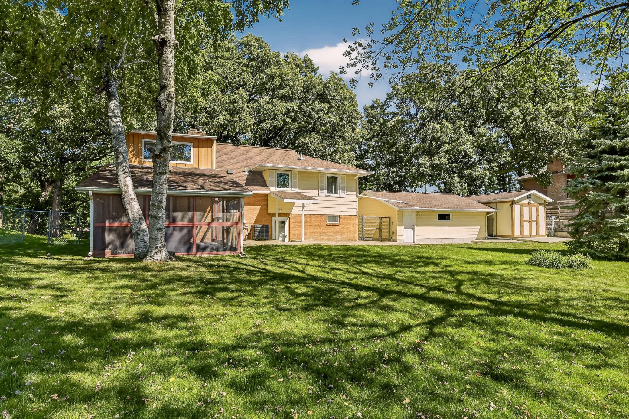 main property photo 5