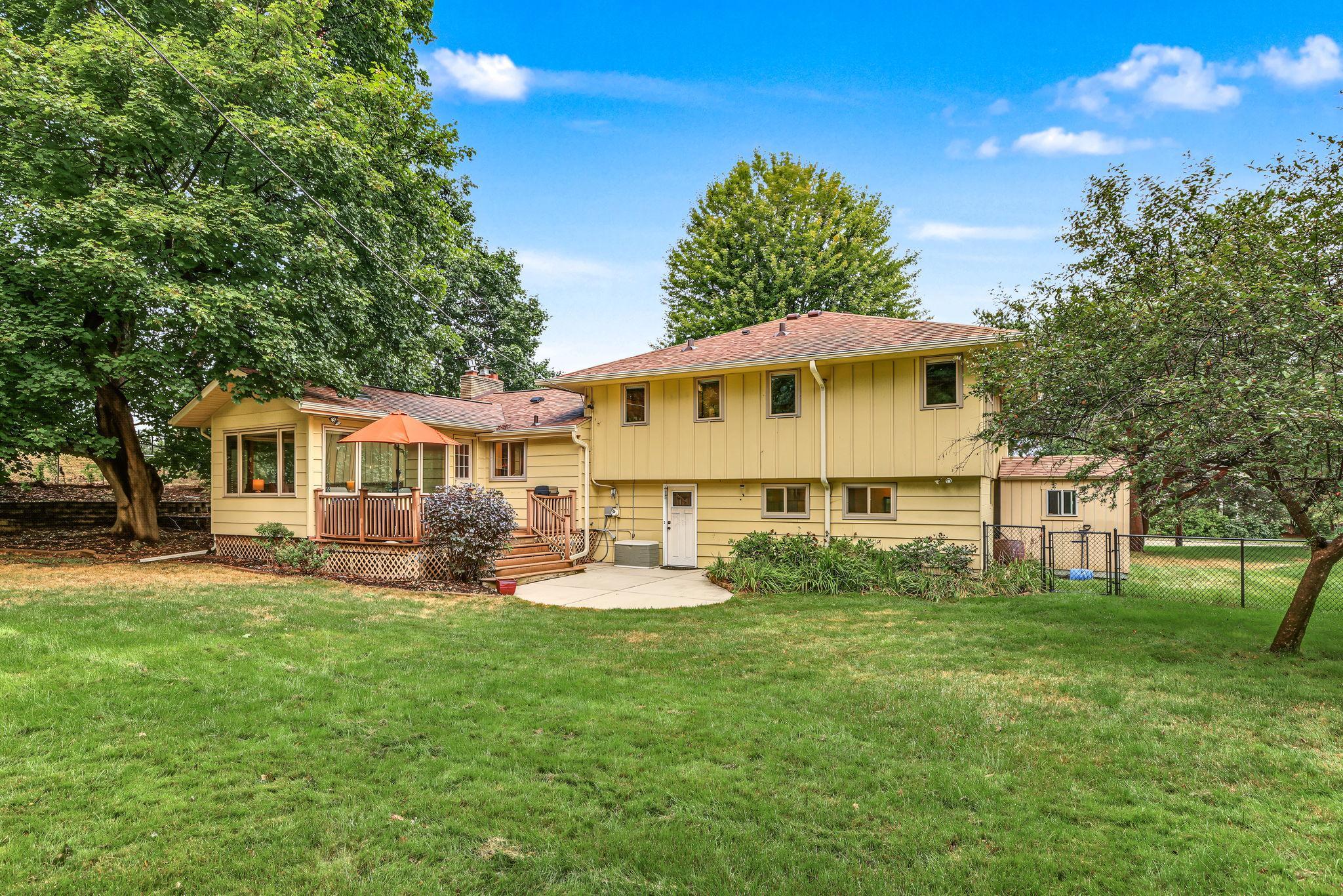 main property photo 21
