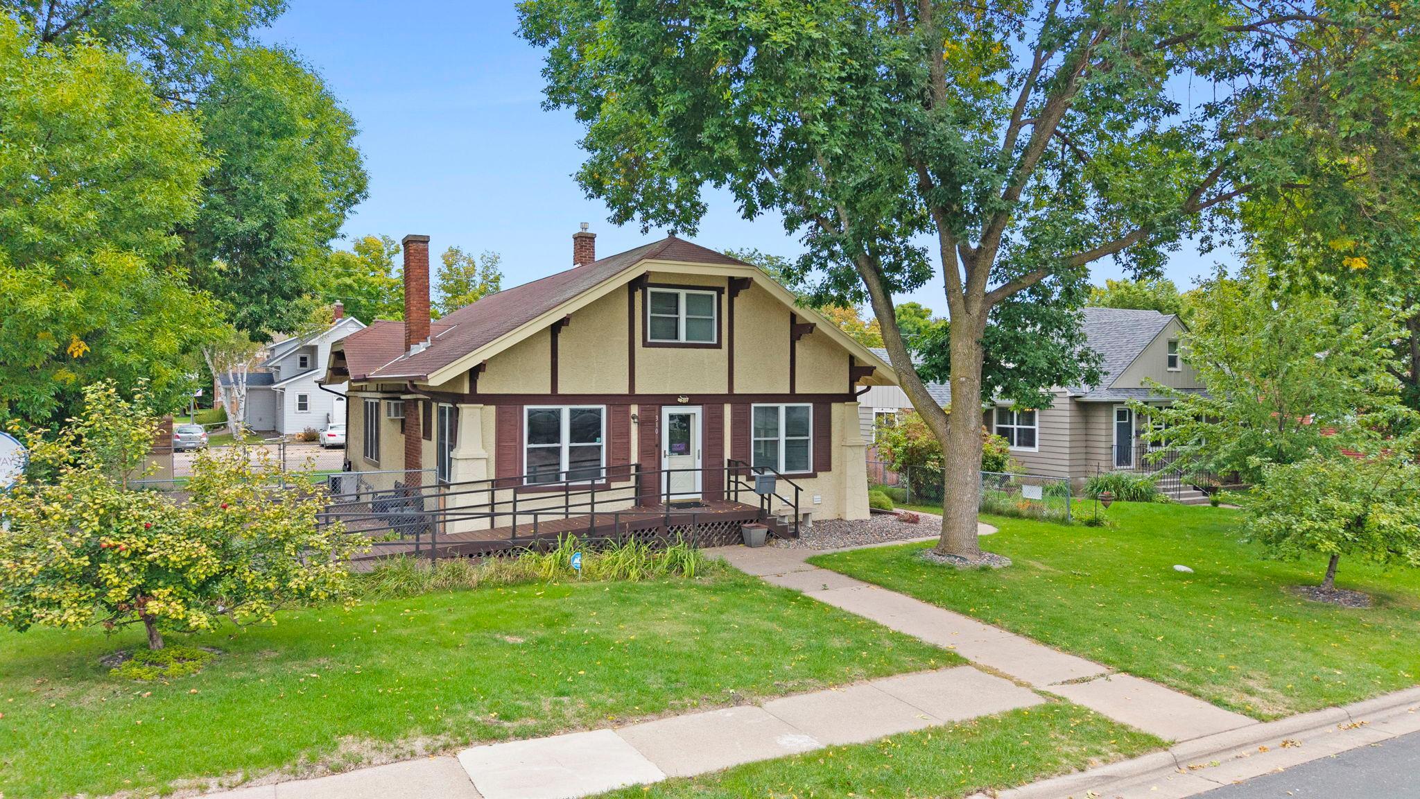 main property photo 1