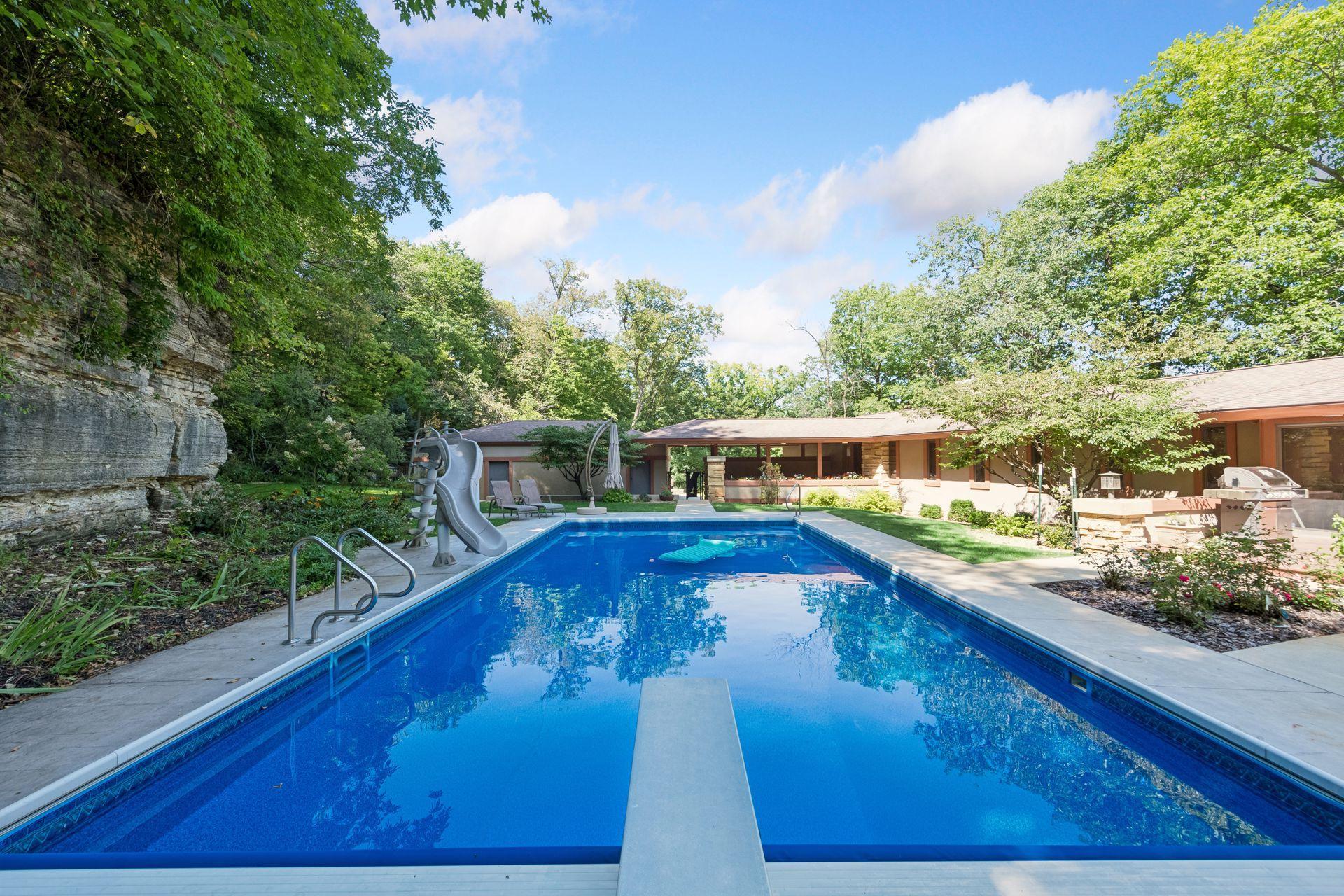 main property photo 78