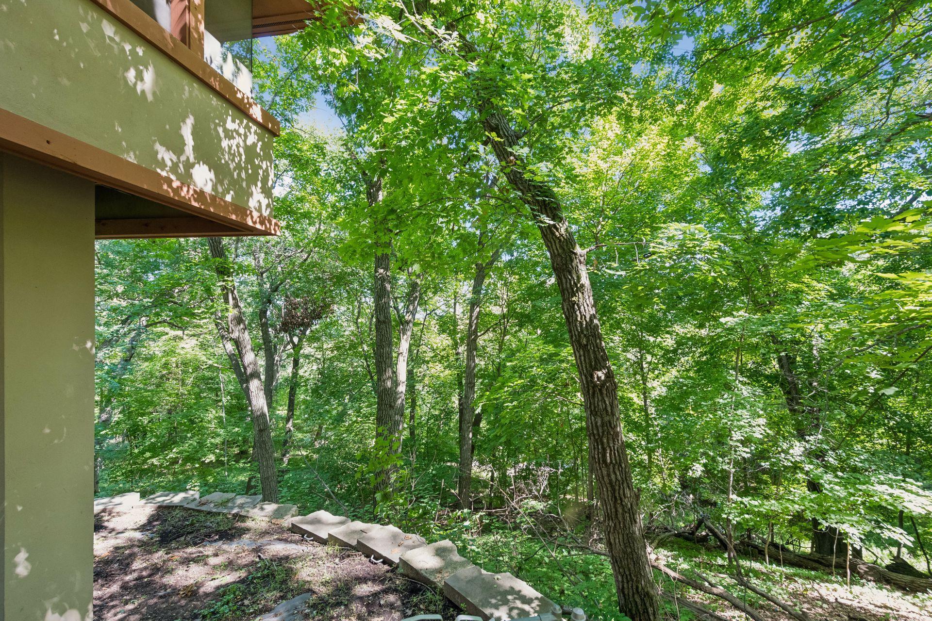main property photo 89