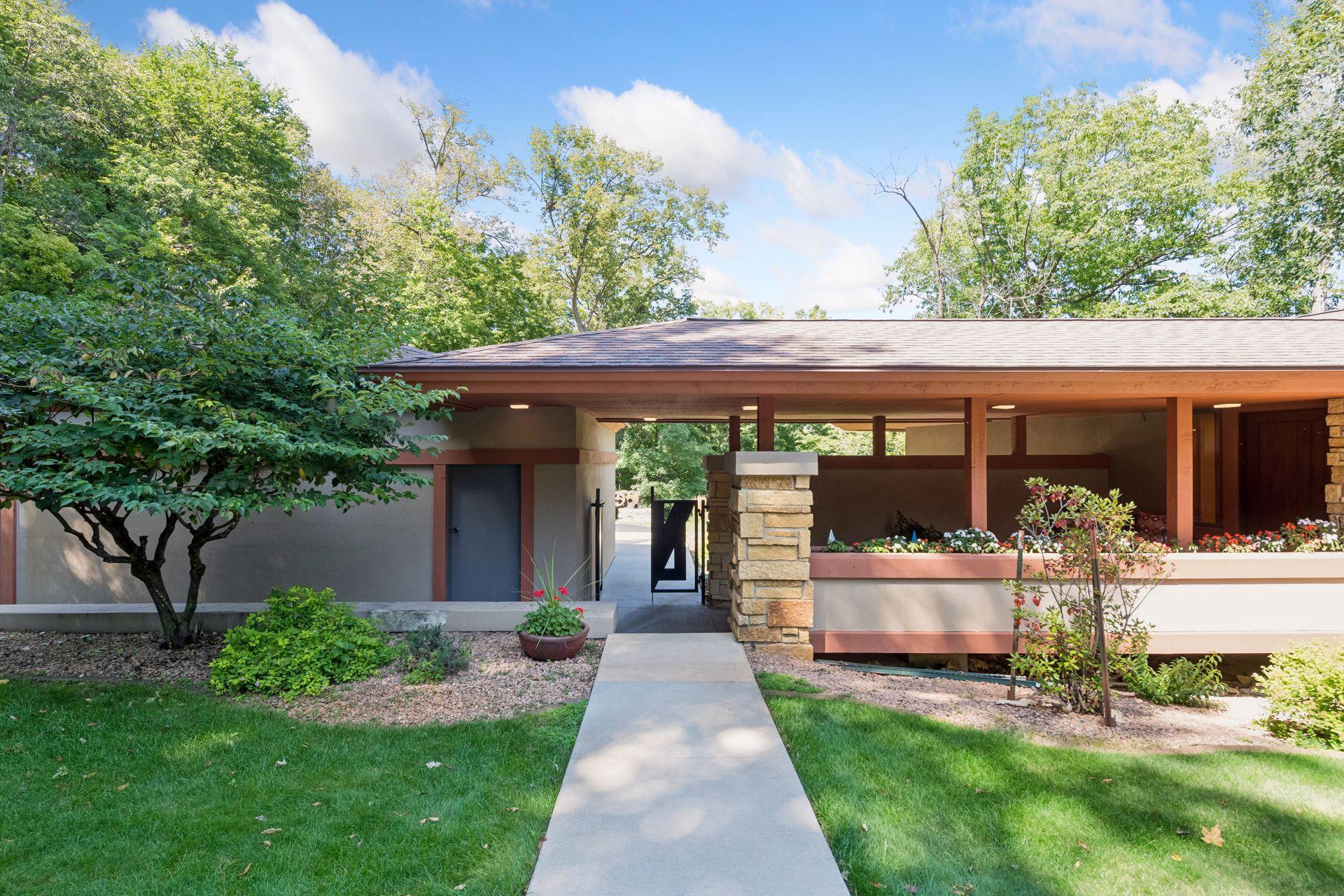 main property photo 91