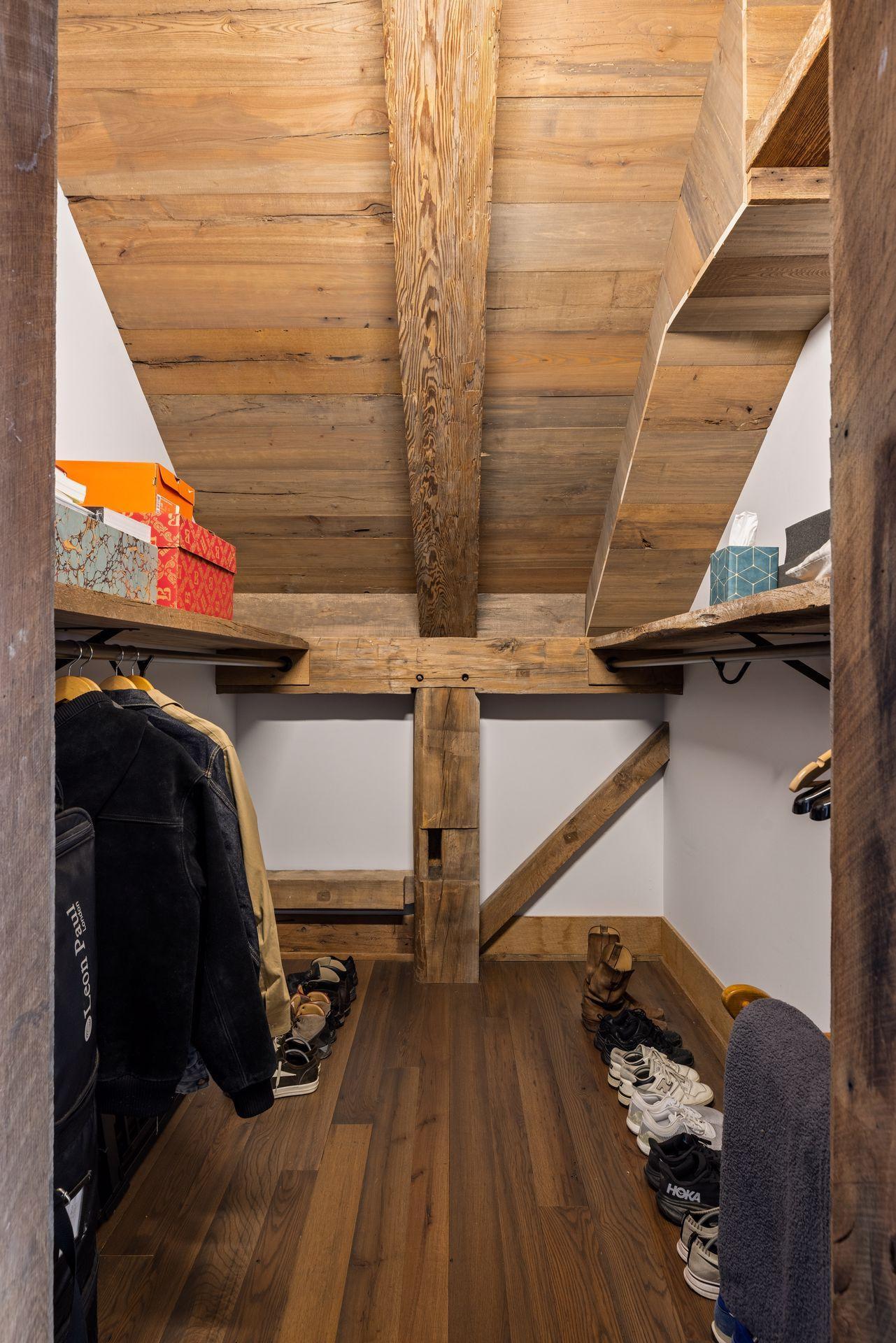 main property photo 61