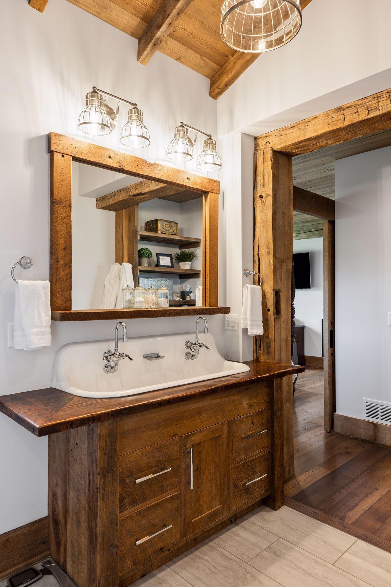 main property photo 78