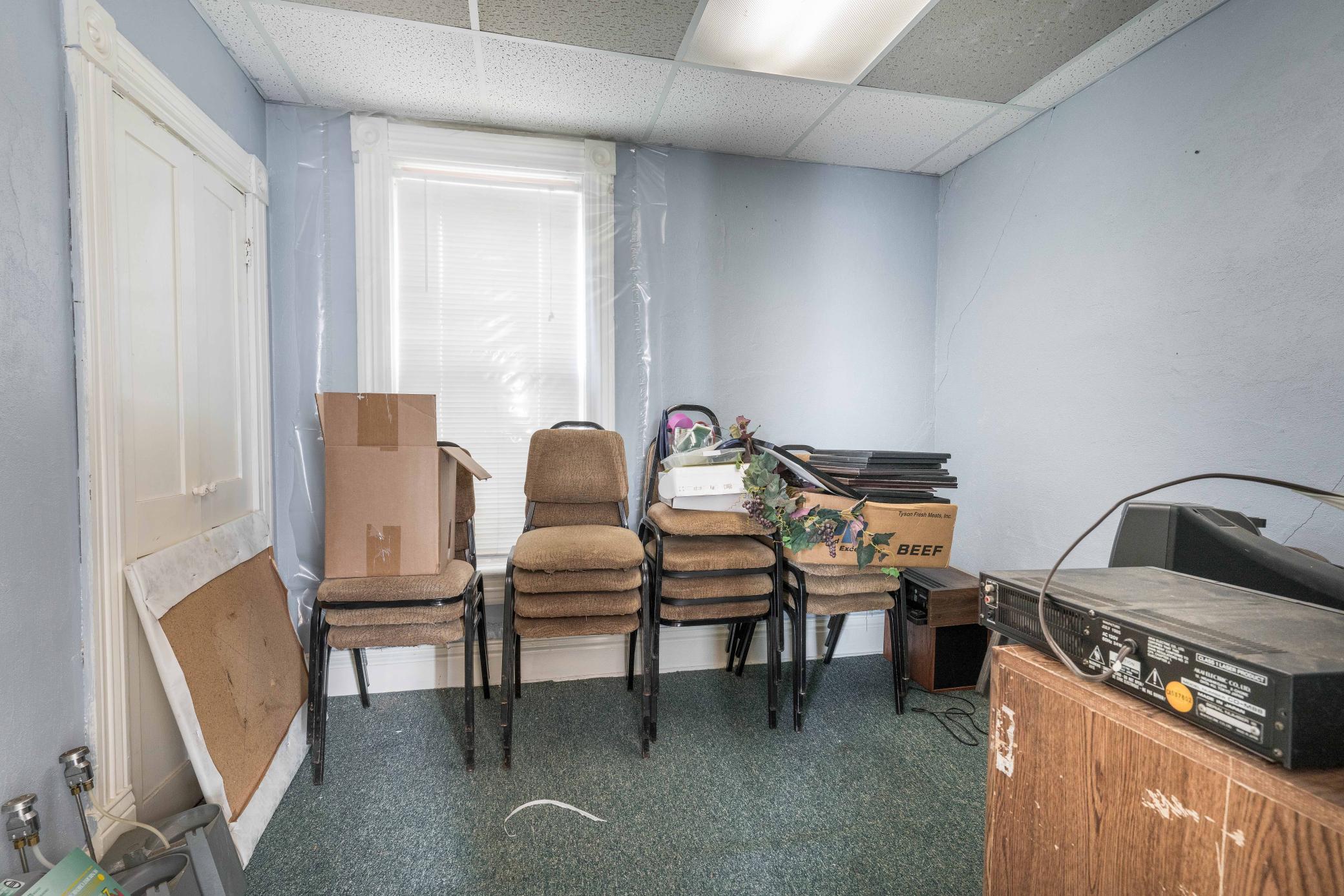main property photo 50