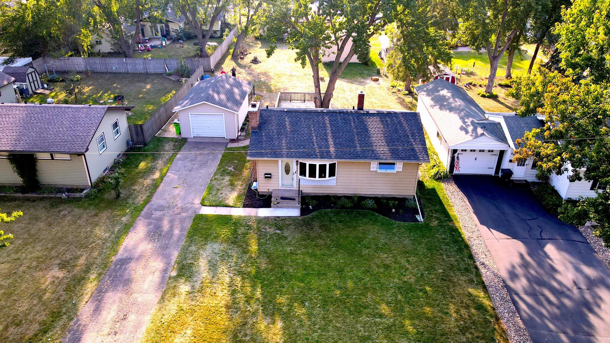 main property photo 33