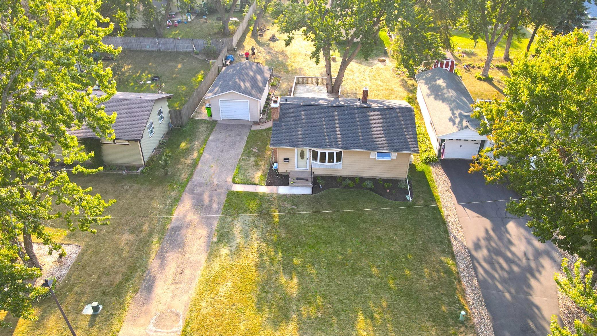 main property photo 36