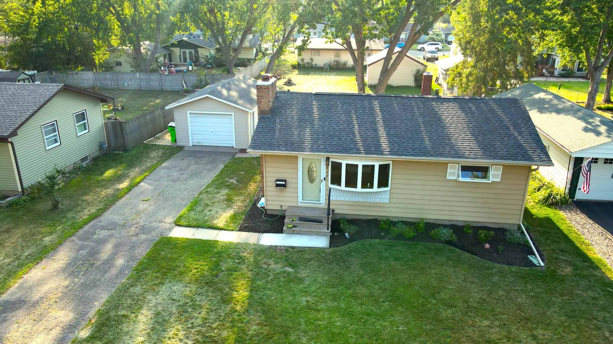 main property photo 38