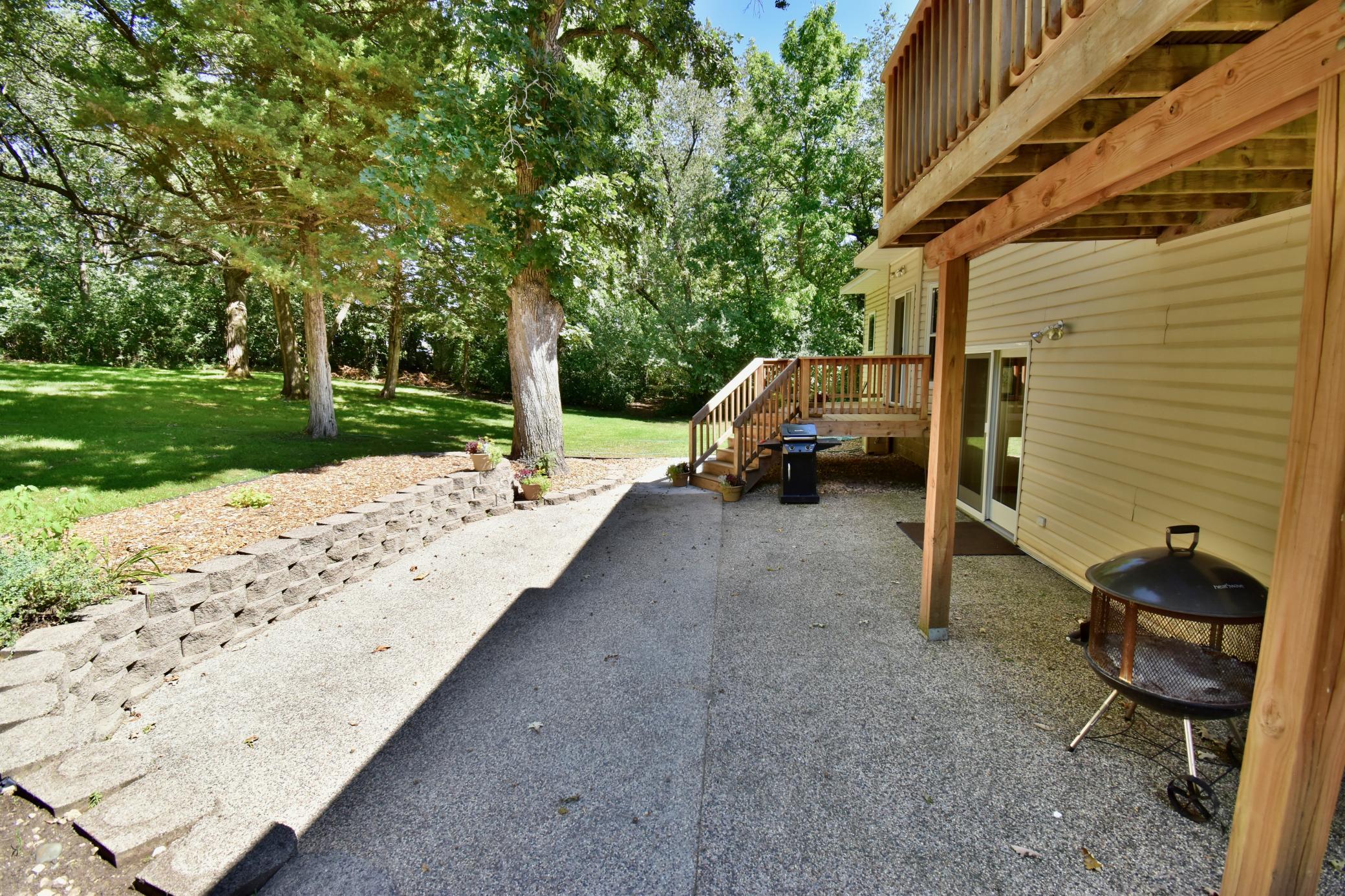 main property photo 50