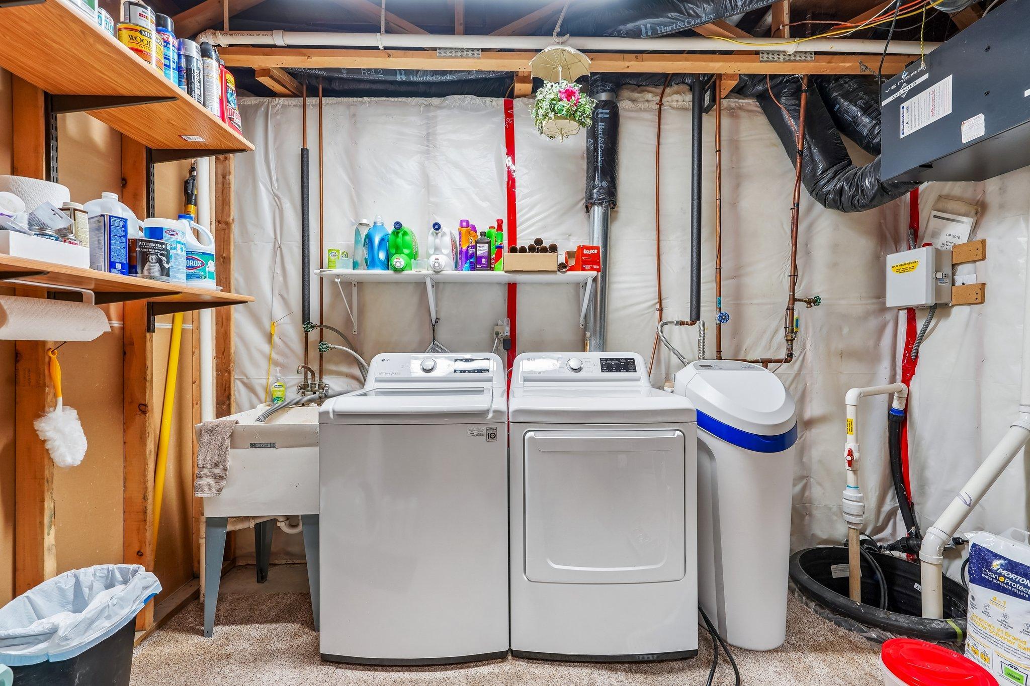 main property photo 41
