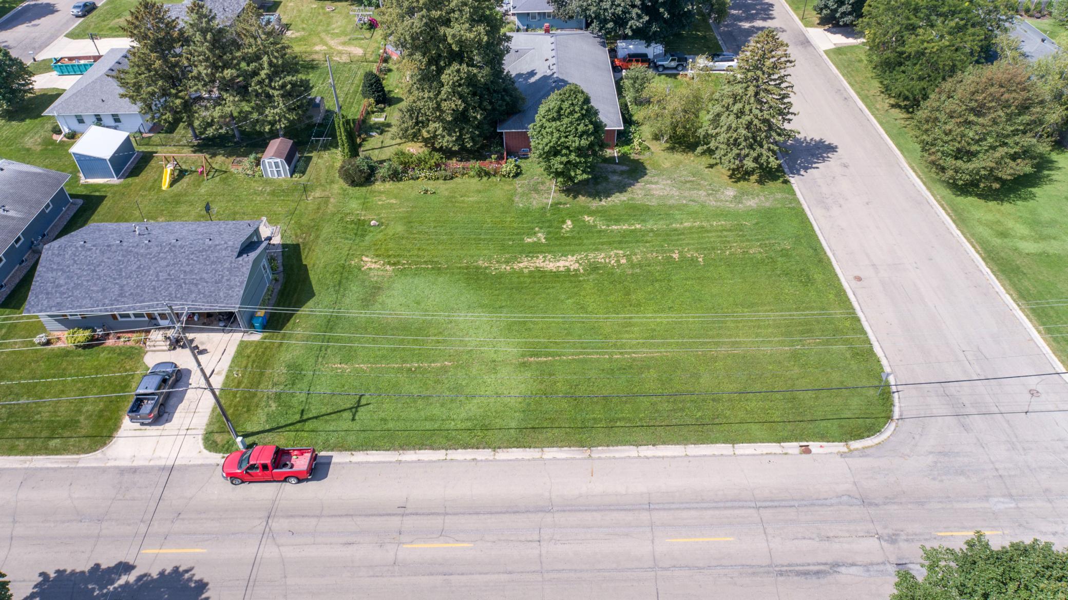 main property photo 0