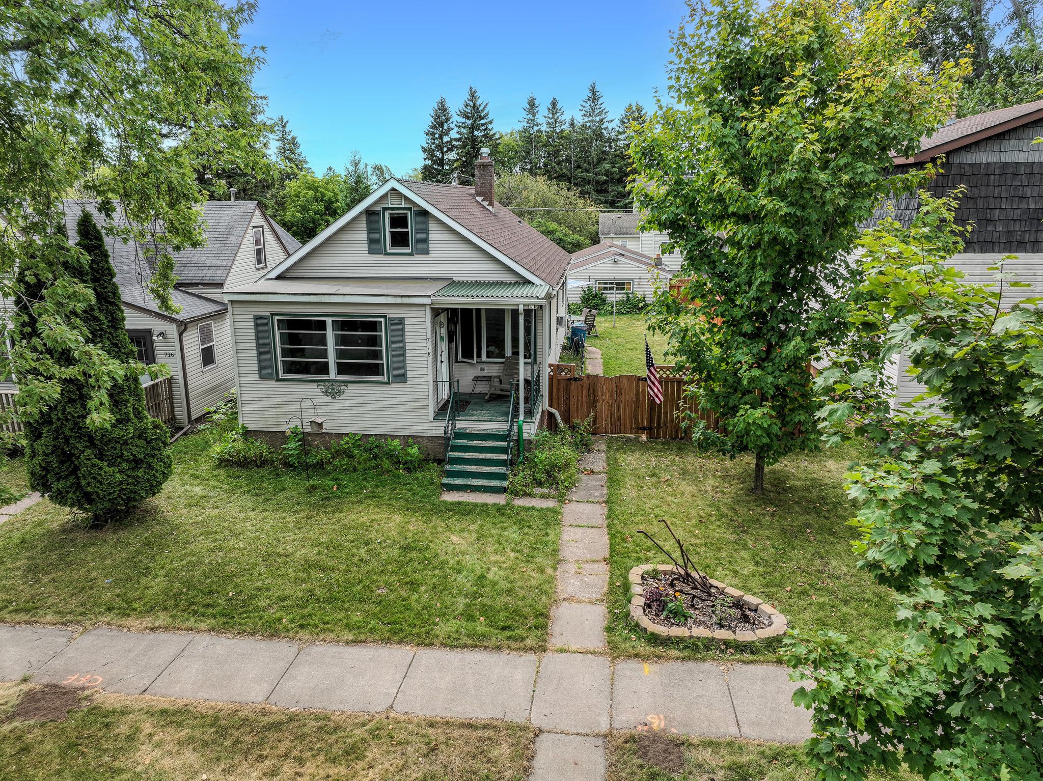 main property photo 21