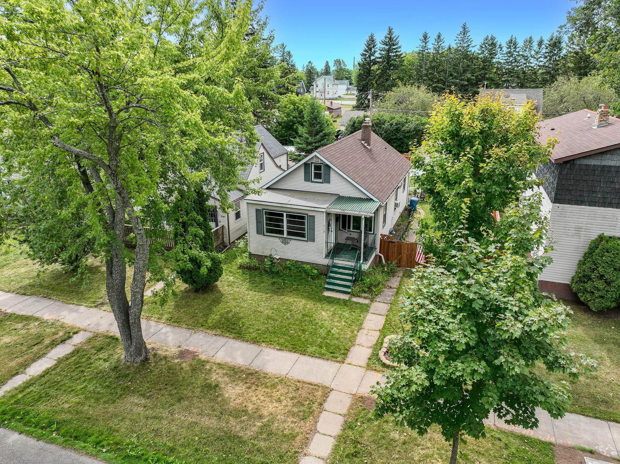 main property photo 31
