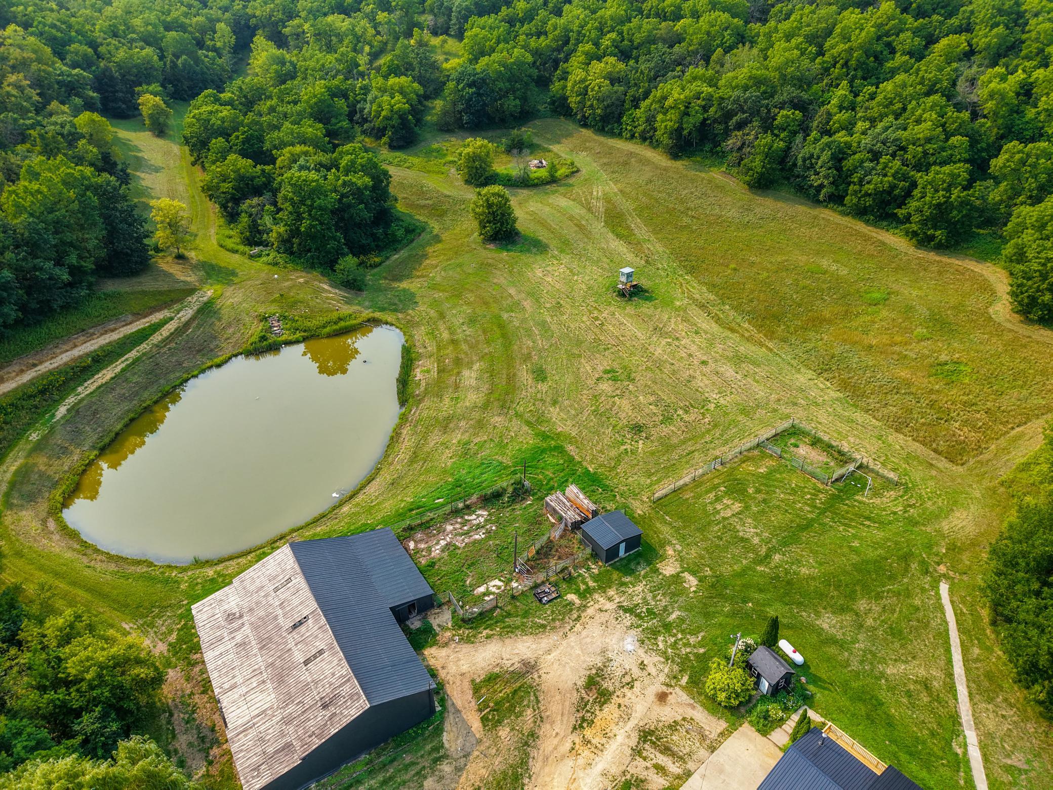 main property photo 19