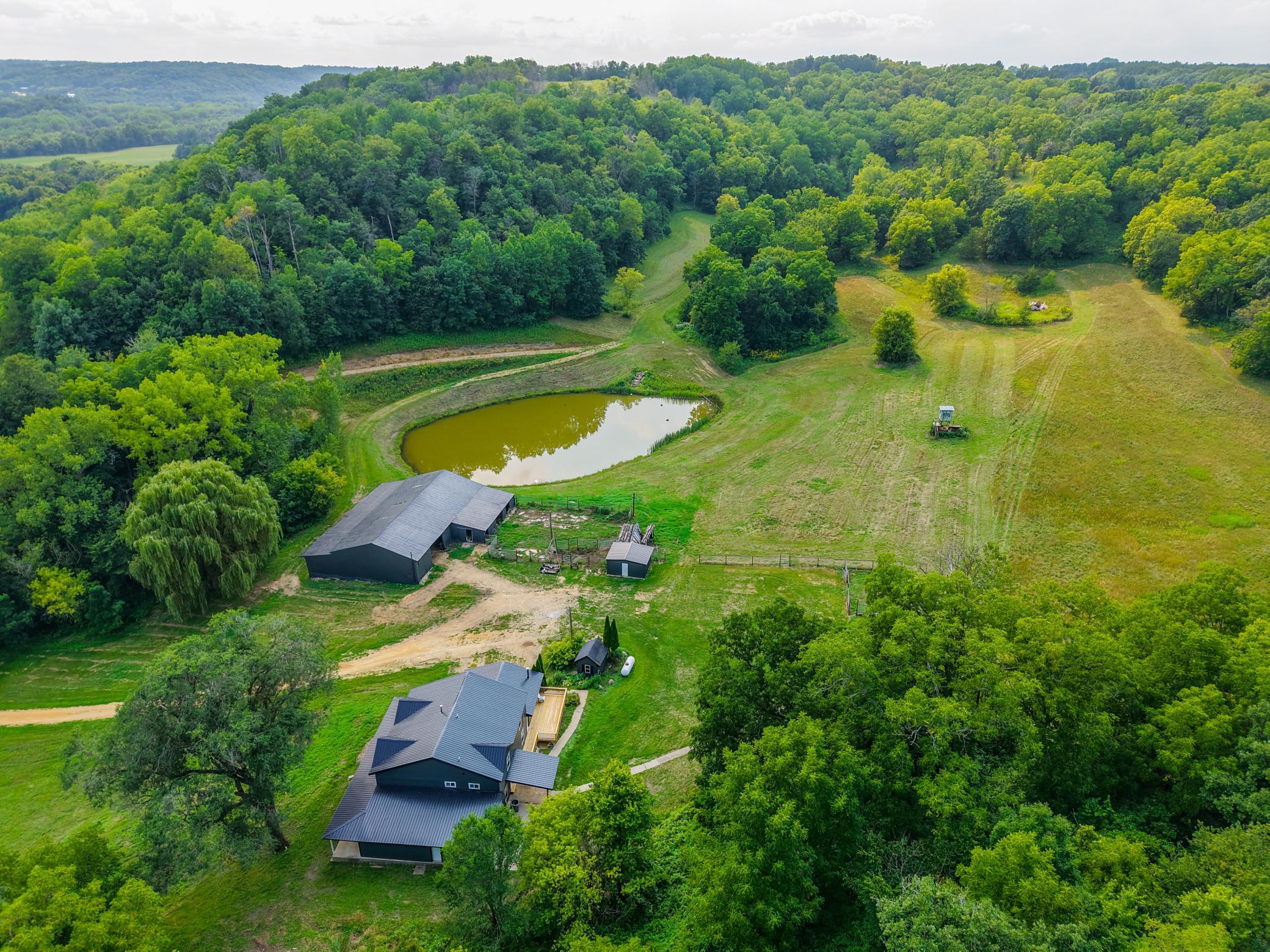 main property photo 6