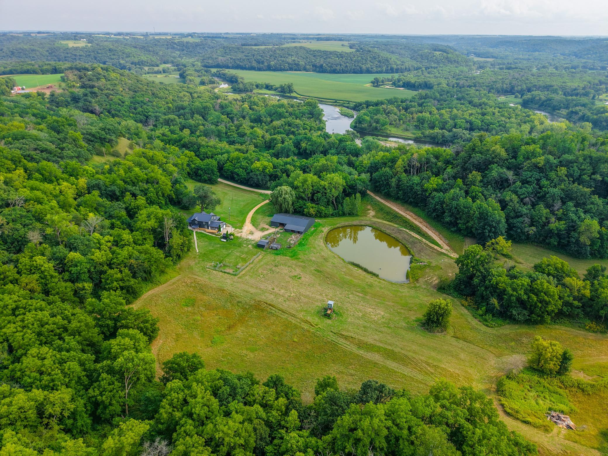 main property photo 8