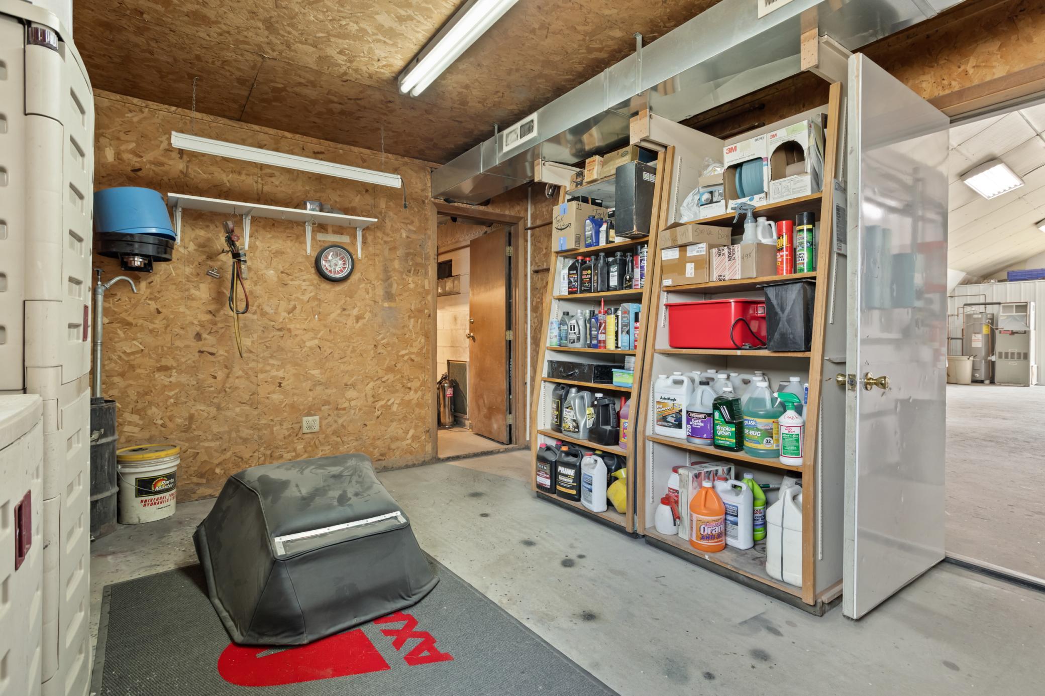 main property photo 50